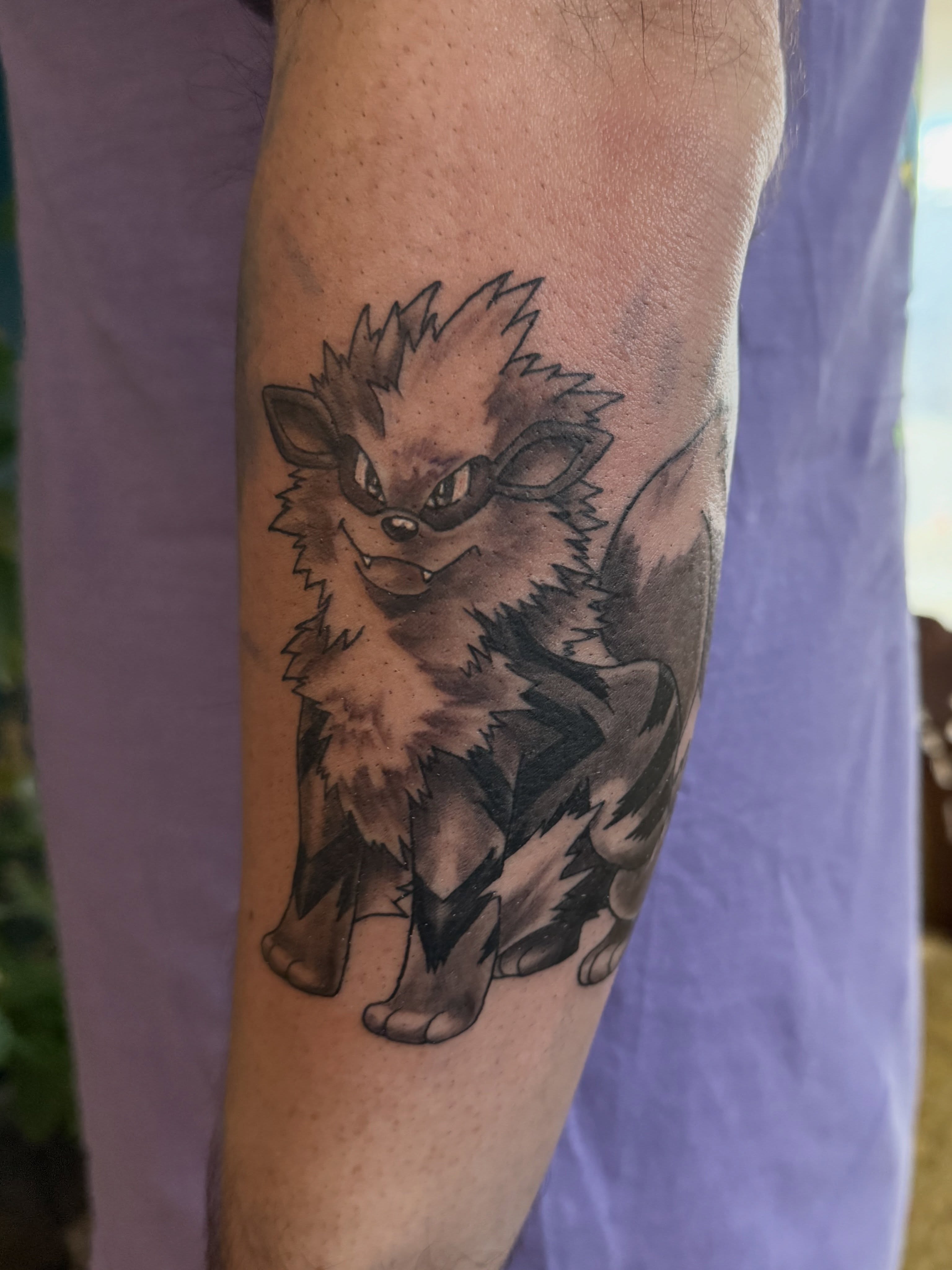 Tattoo by @jenniweer — black_and_grey