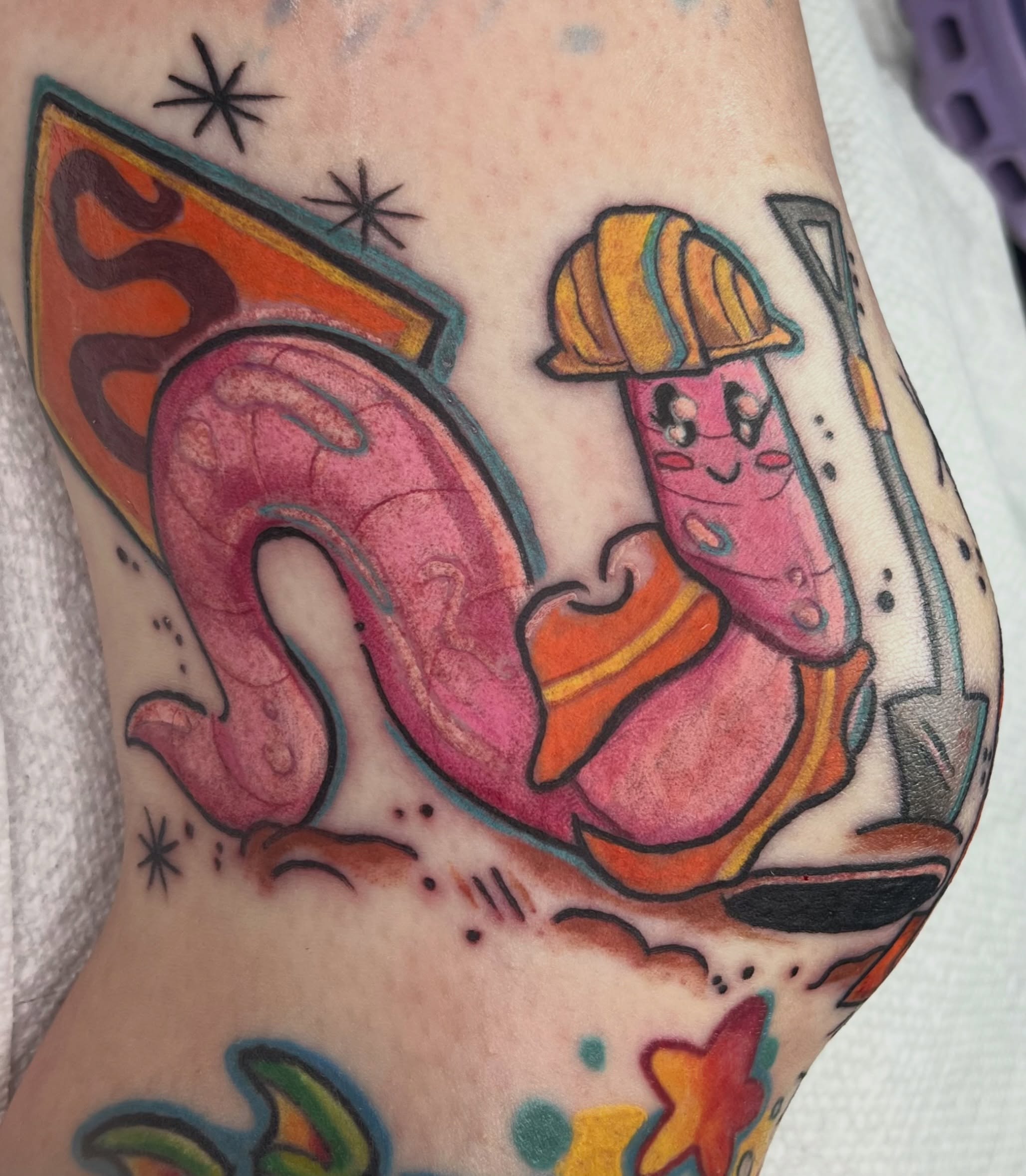 Tattoo by @oliveoiltattoos โ american_traditional, dotwork