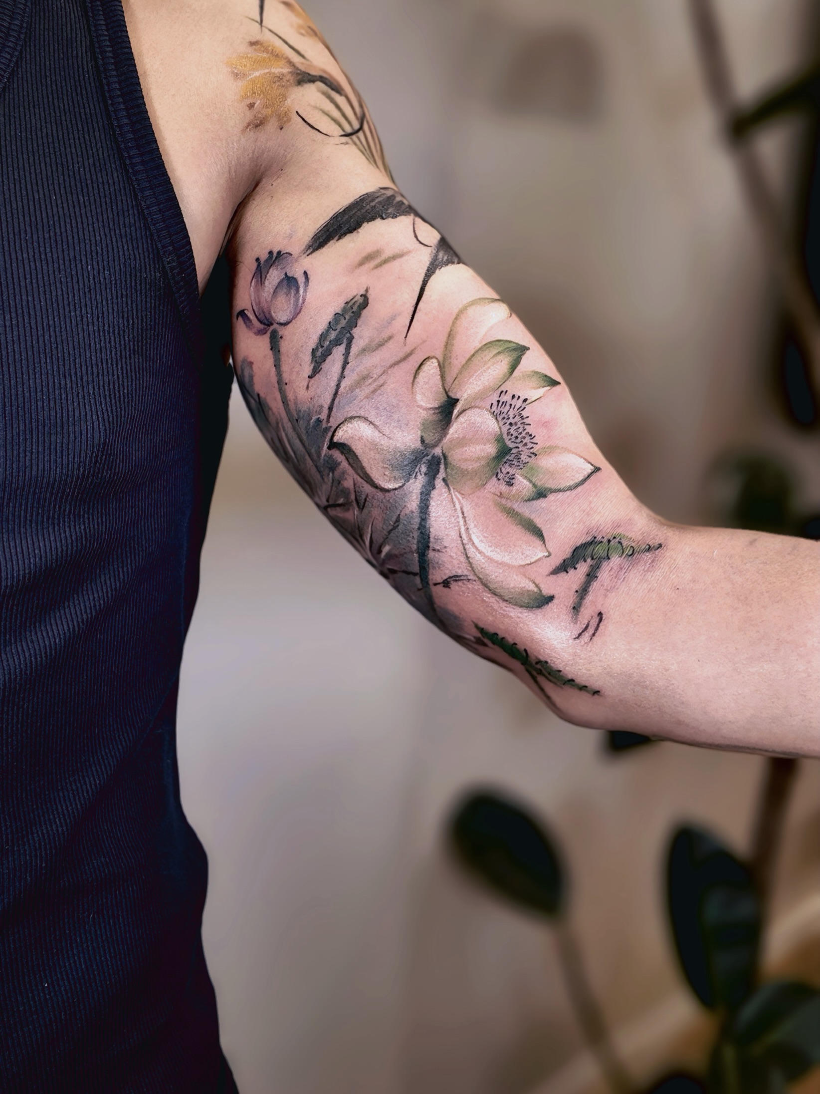 Tattoo by @junsinkmontreal — realism
