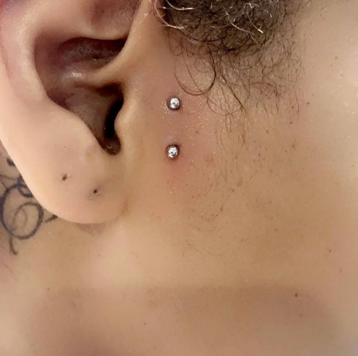 Tattoo by @vrstattoo — black_and_grey