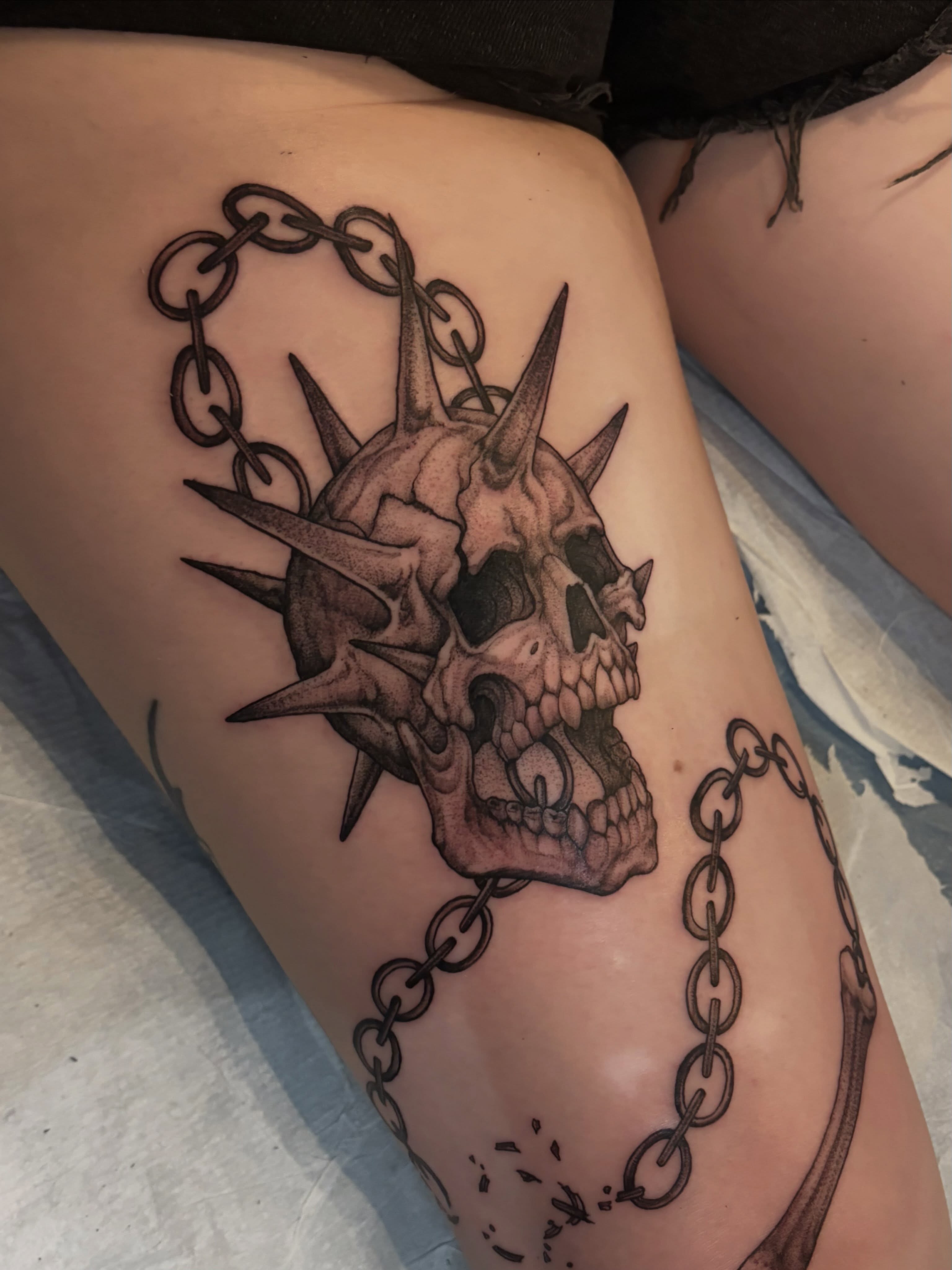Tattoo by @meluusiine — black_and_grey, realism
