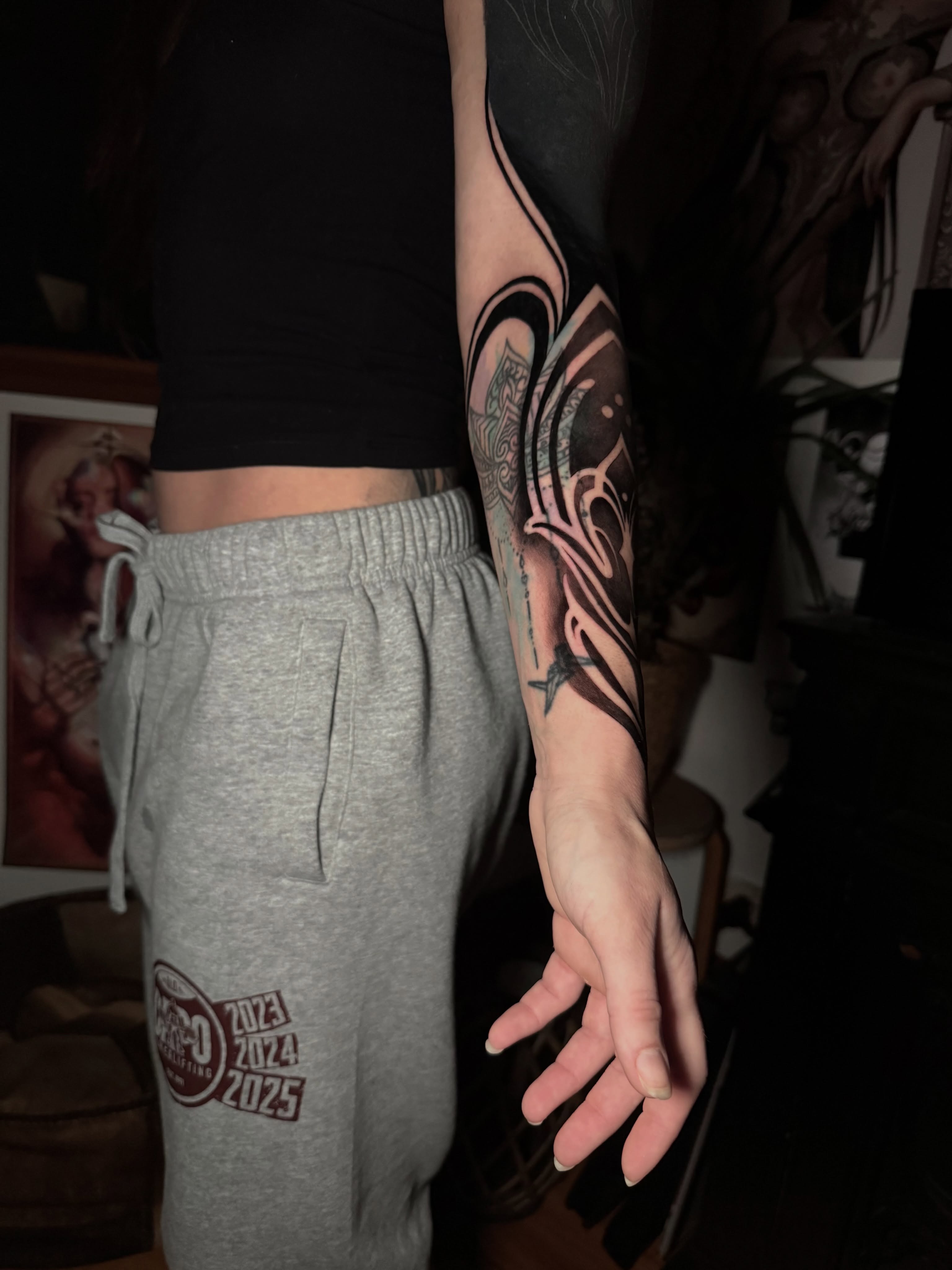 Tribal design tribal tattoo on the forearm by Michelle Carlton