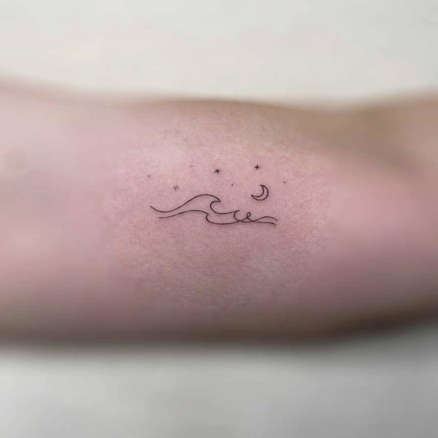 Tattoo by @gorae_tattoo — fine_line