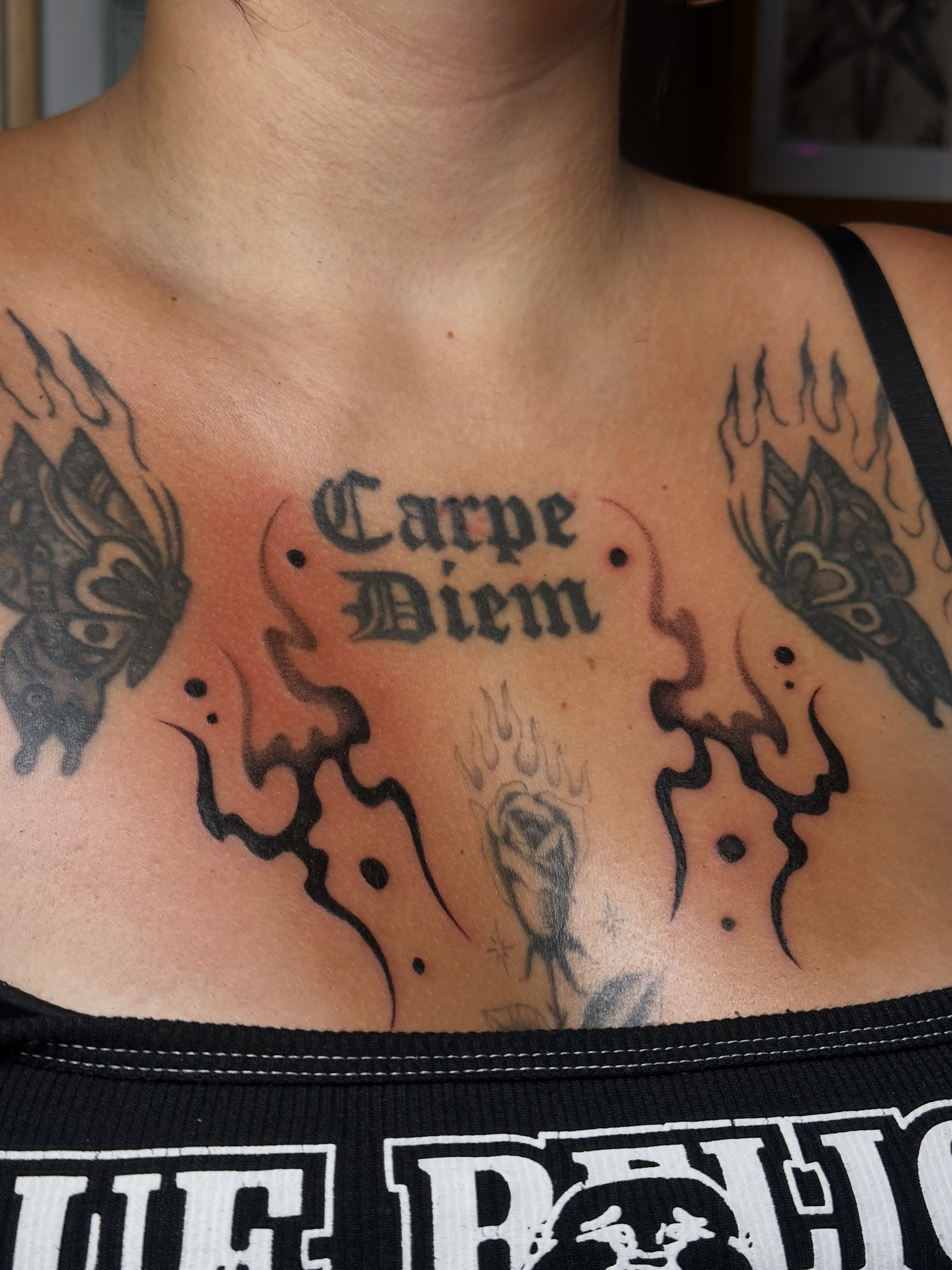 Tattoo by @guayabaiqueso — black_and_grey