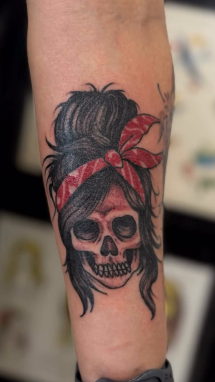 Skull with bandana neo-traditional tattoo by Artist Clayco rikky