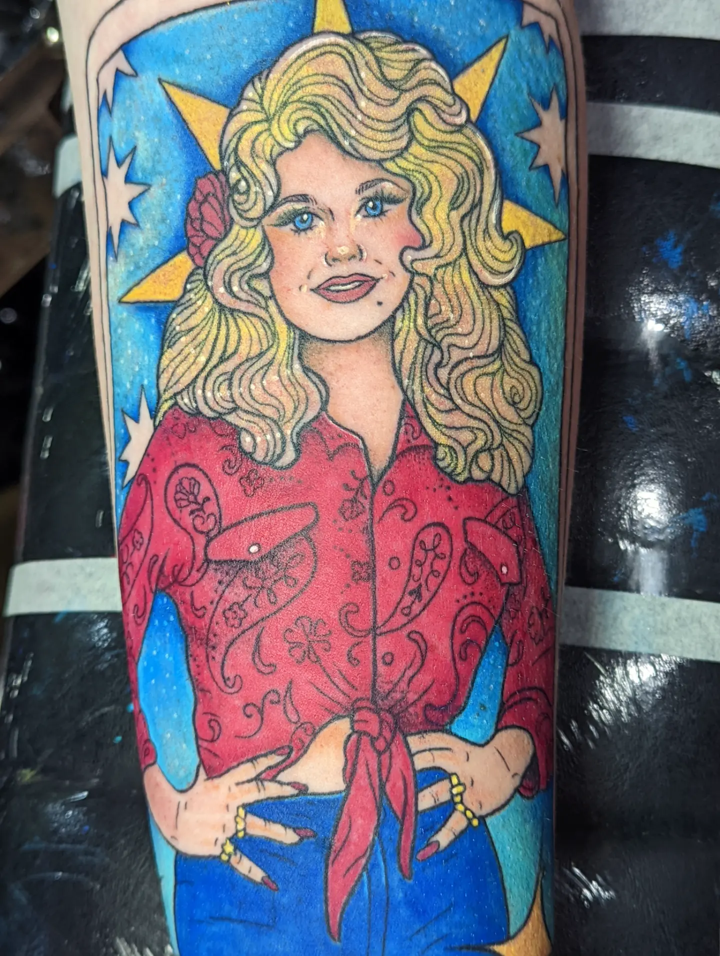 Tattoo by @corintattoos β illustrative