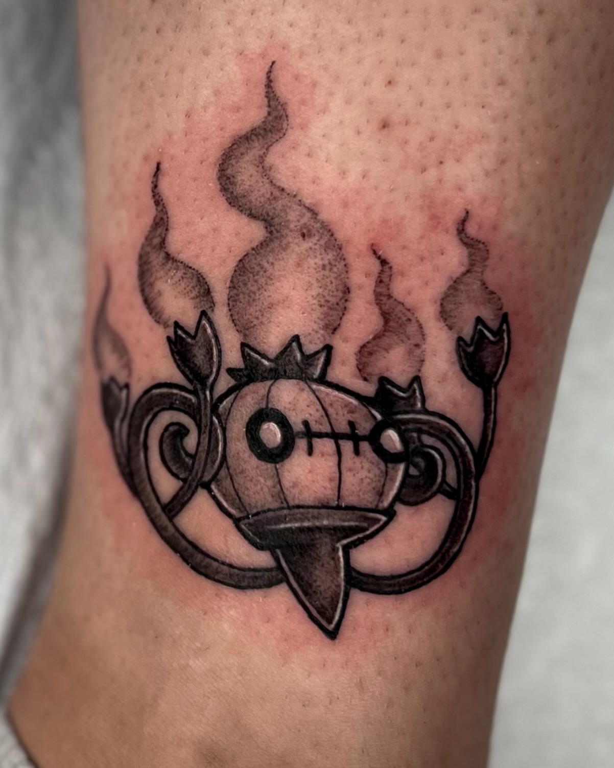 Tattoo by @olympe_ktattoos — black_and_grey