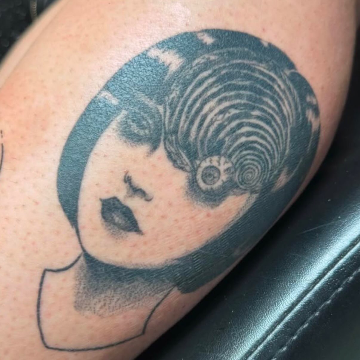 Tattoo by @angeltiburona — dotwork, black_and_grey