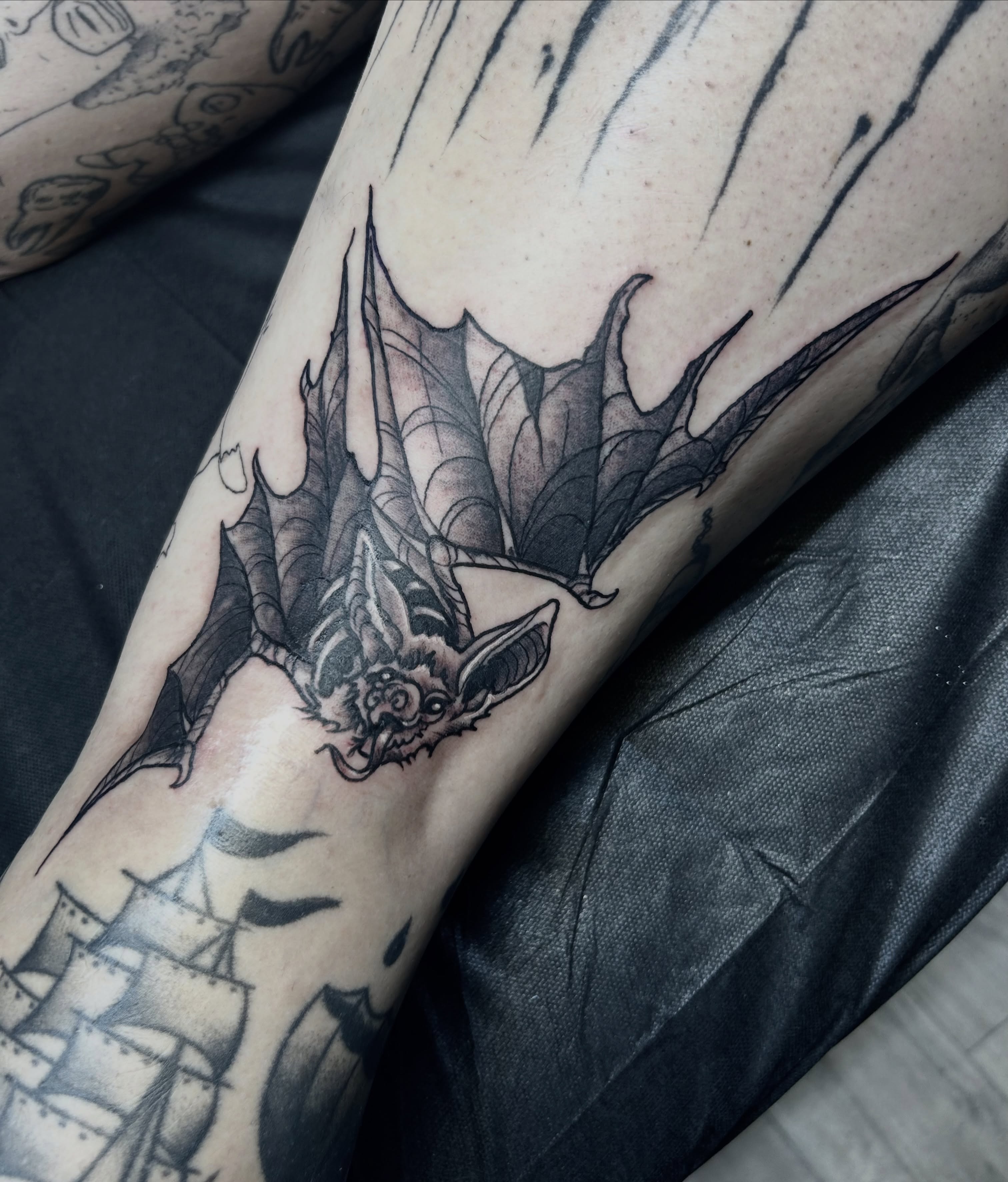 Tattoo by @tolo_tattoos — black_and_grey