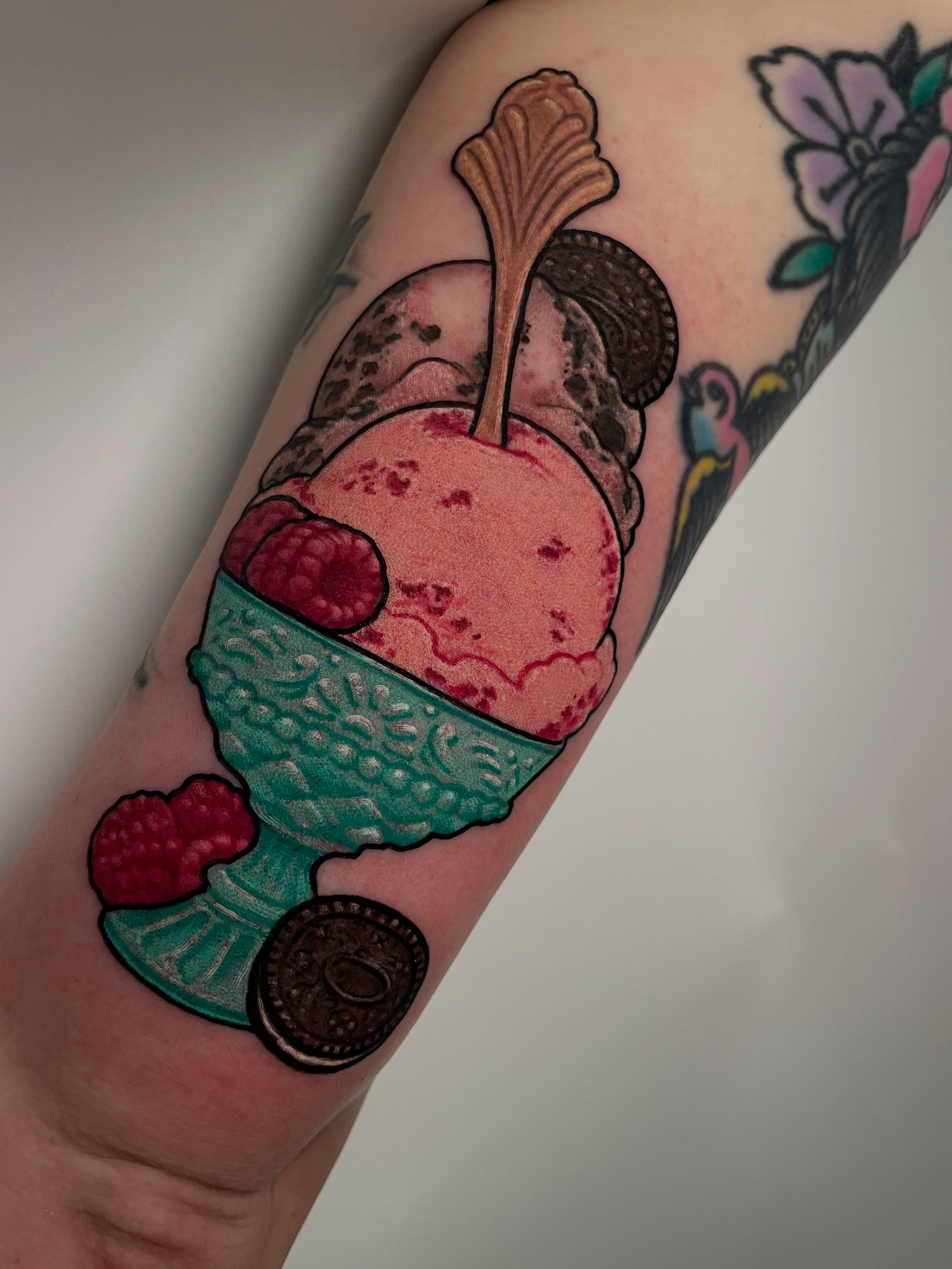 Tattoo by @tattoosbymissiblue — american_traditional