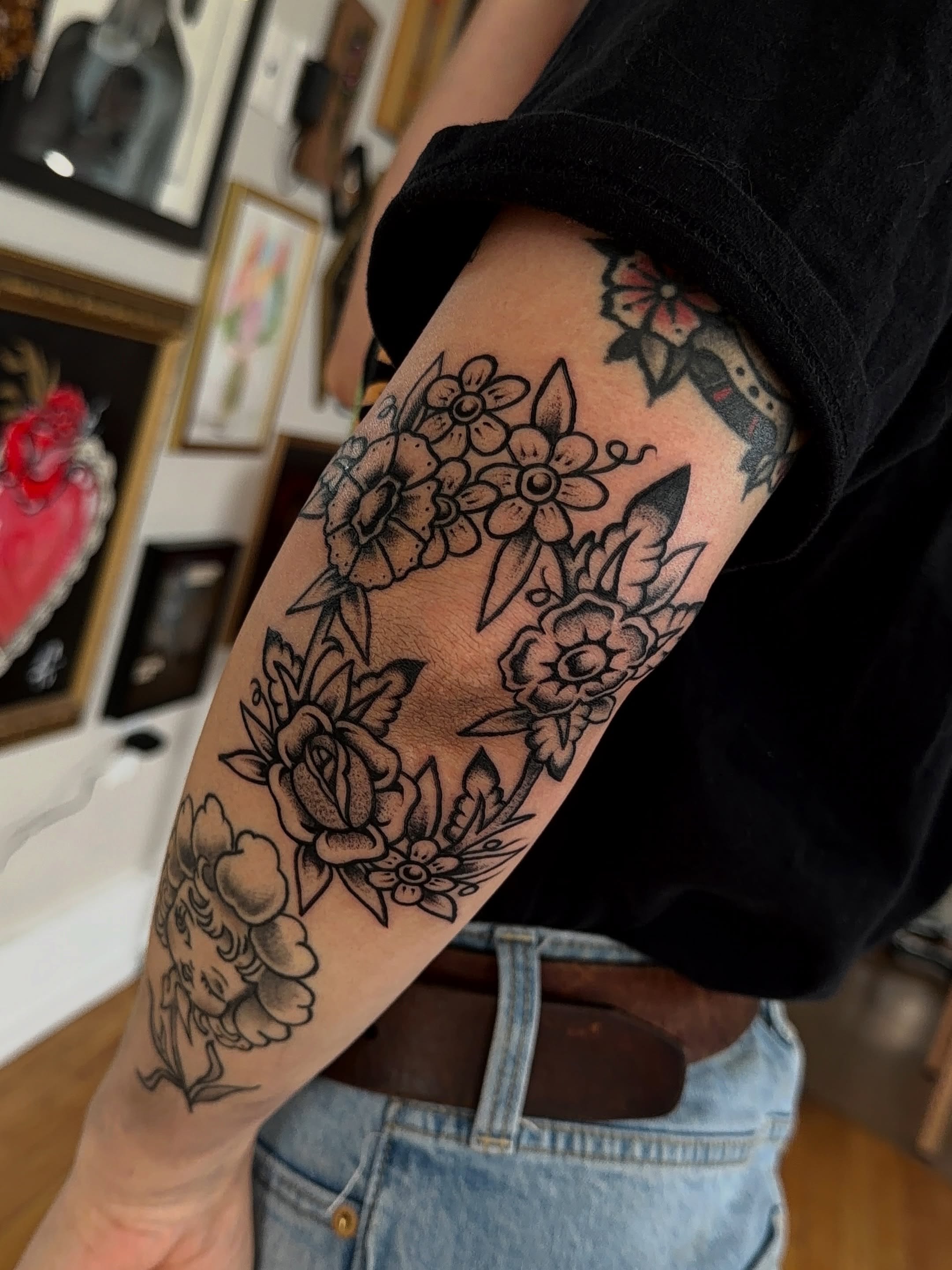 Tattoo by @hotdonnatattoos — american_traditional