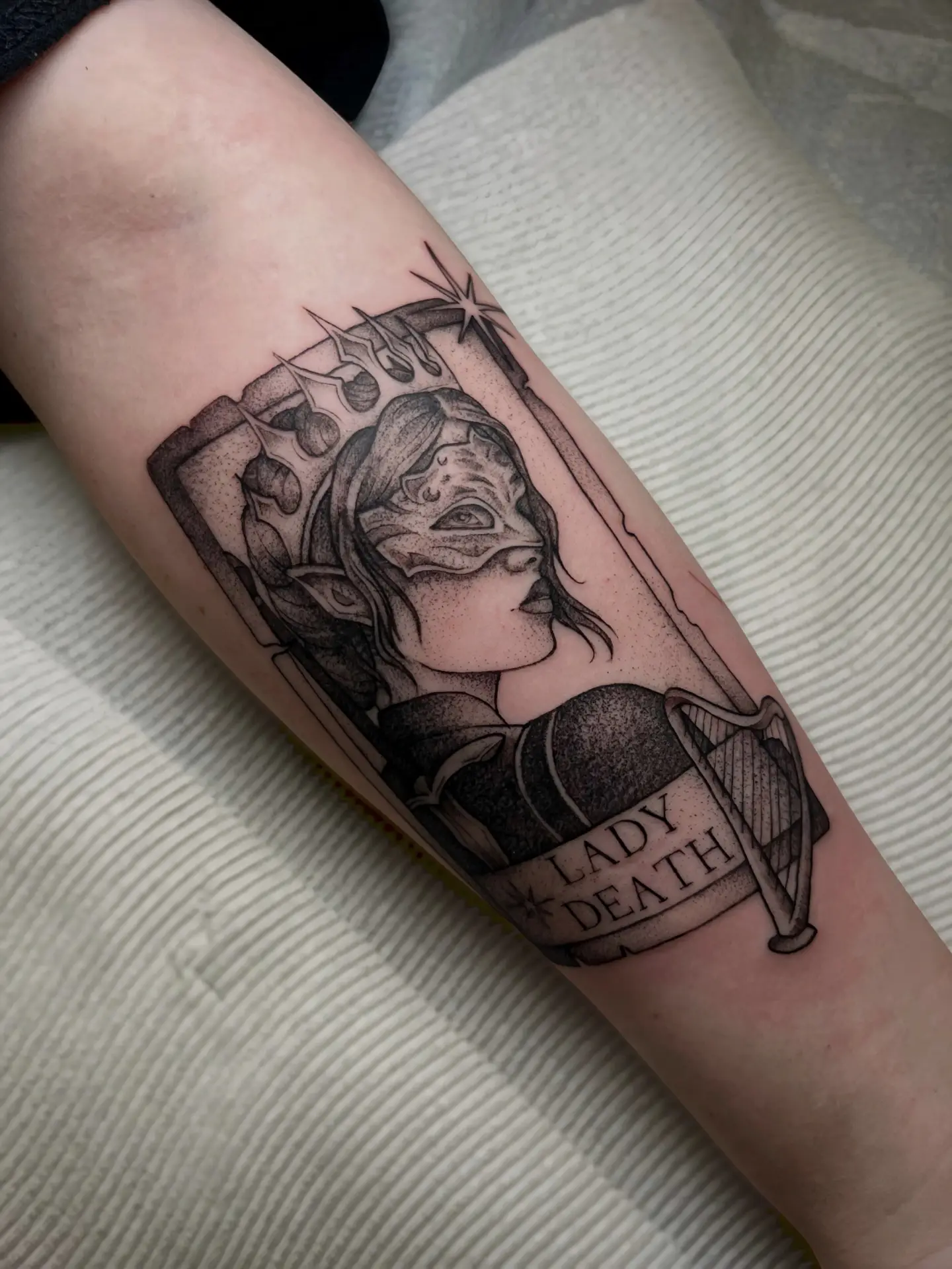 Tattoo by @msbeetattoos β black_and_grey, realism