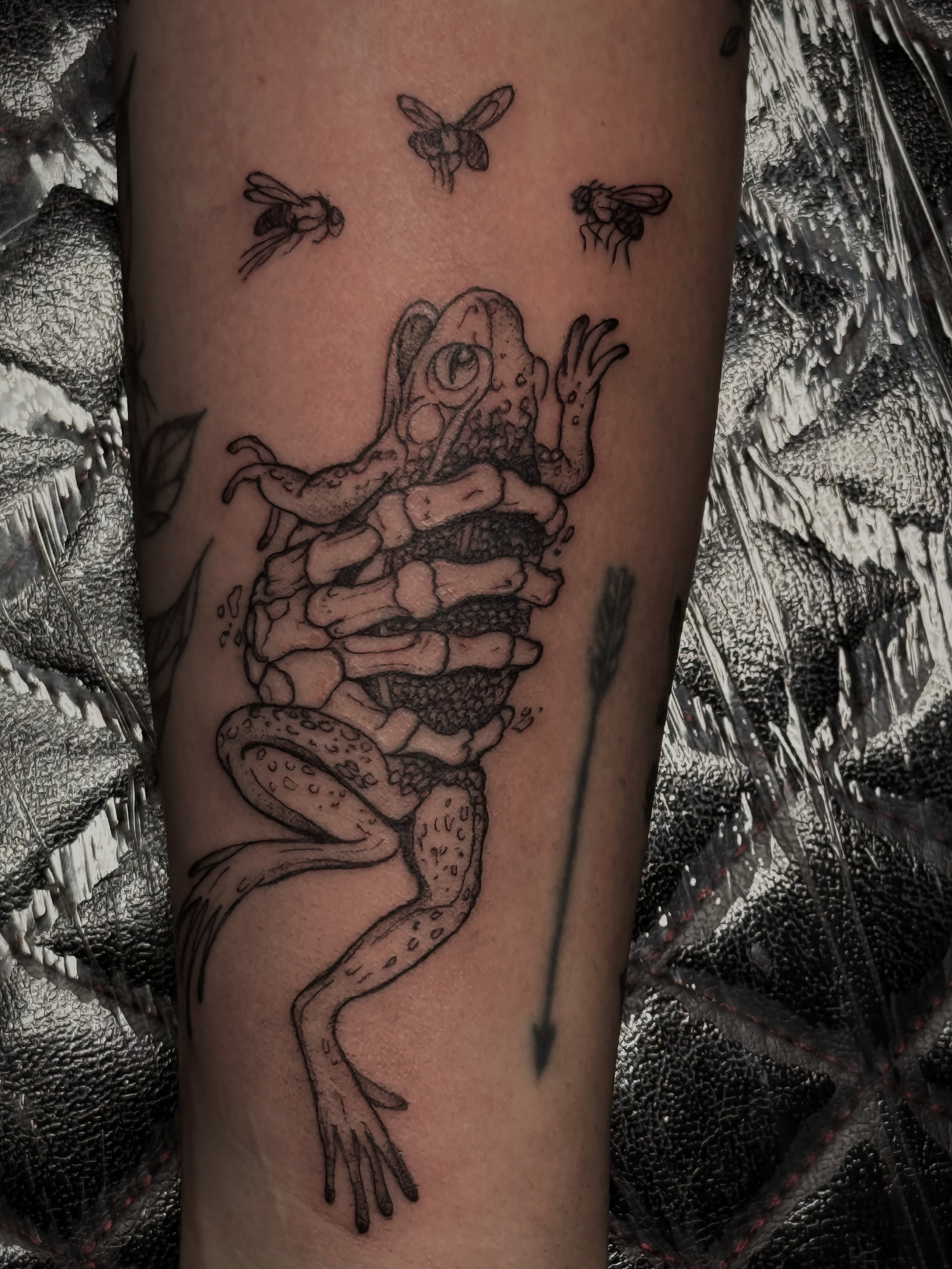 Frog realism tattoo on the forearm by Kaylee Castleton, Tooele, Utah