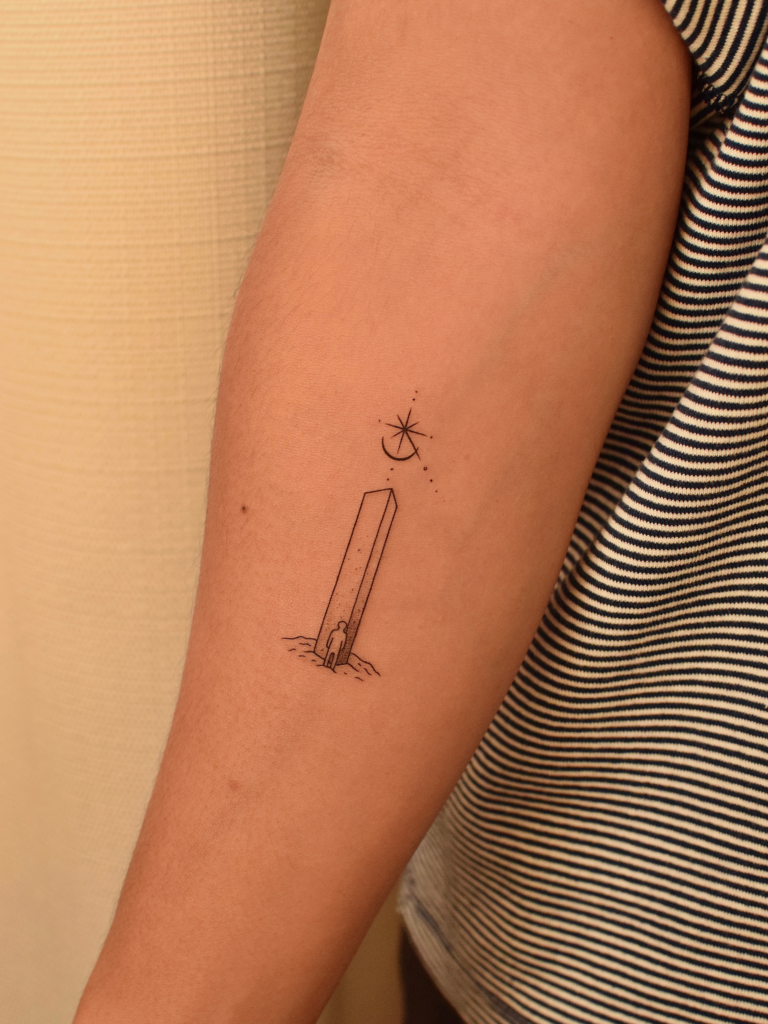 Tattoo by @tattooer_jina — minimalist