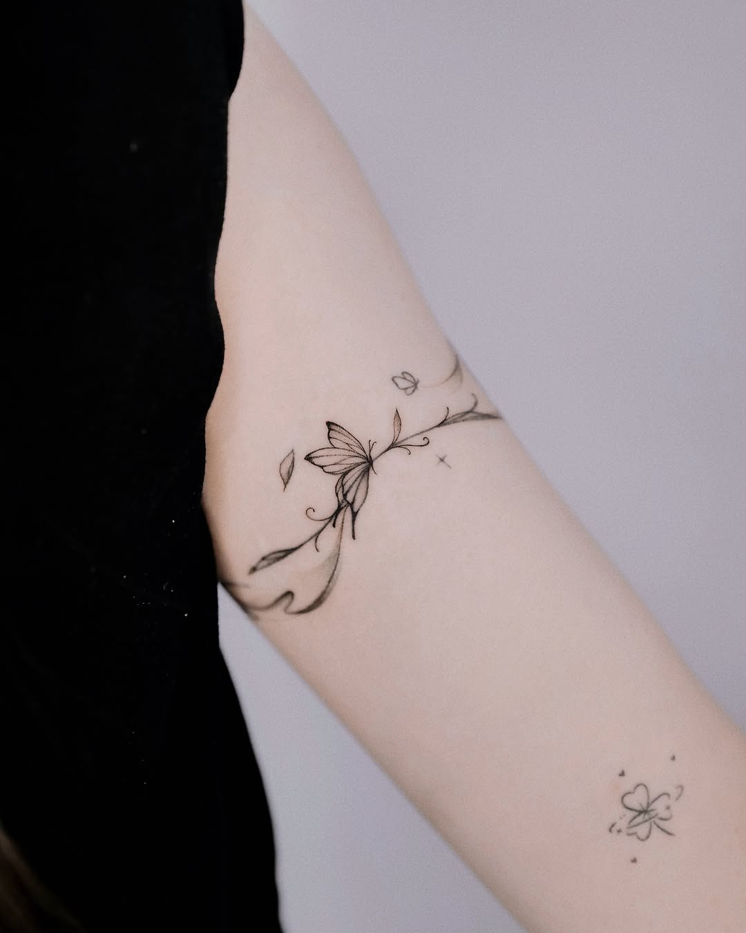 Tattoo by @yeowool_tattooer — fine_line, black_and_grey