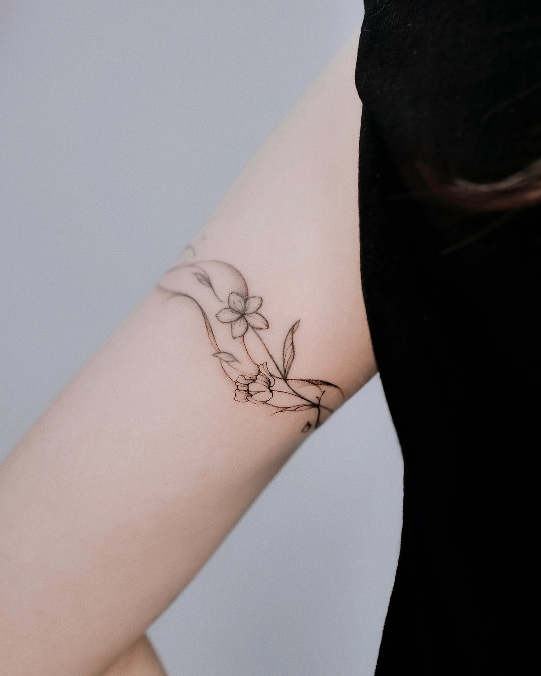 Tattoo by @yeowool_tattooer — fine_line