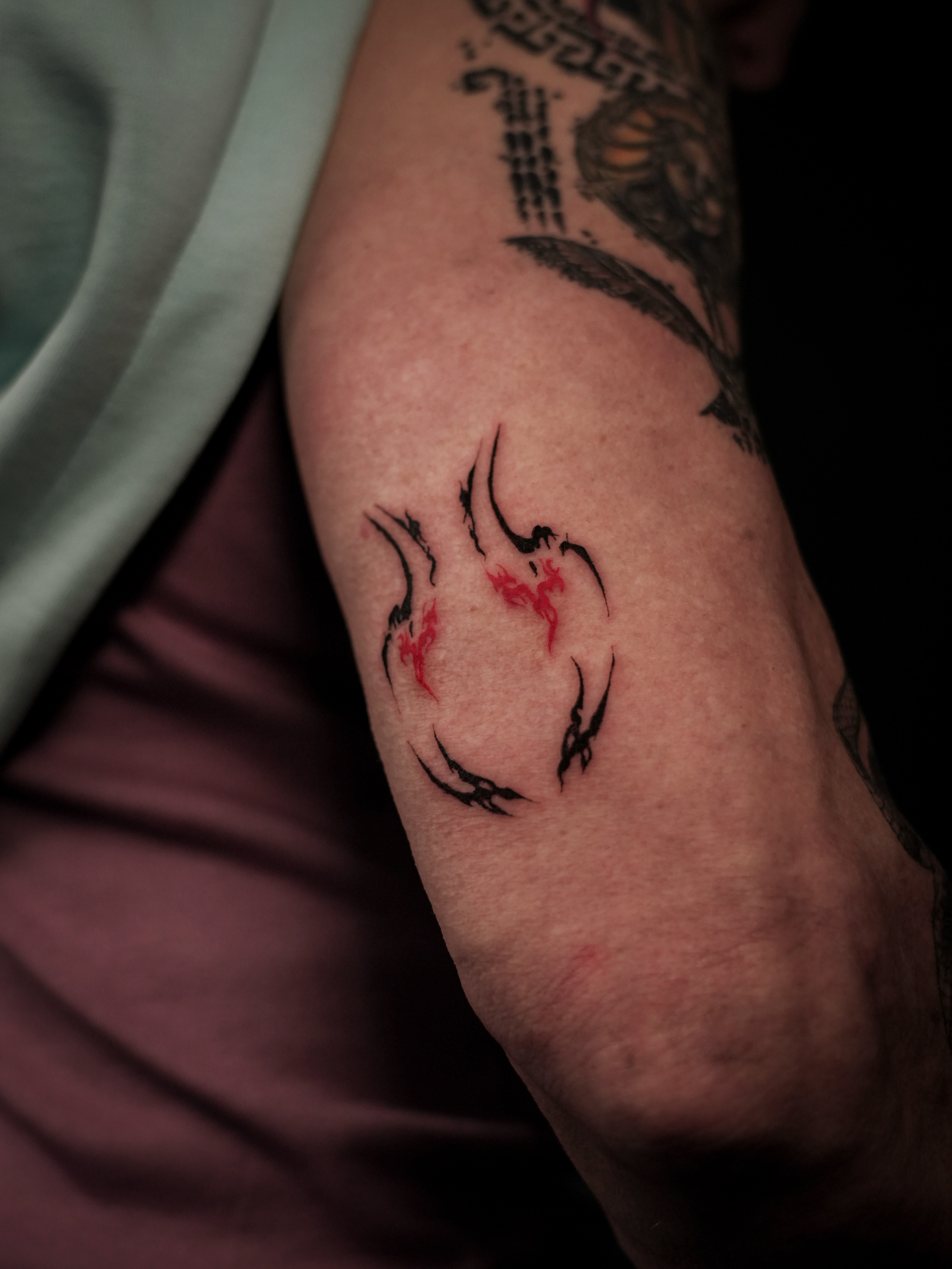 Tattoo by @tomtranchina โ geometric