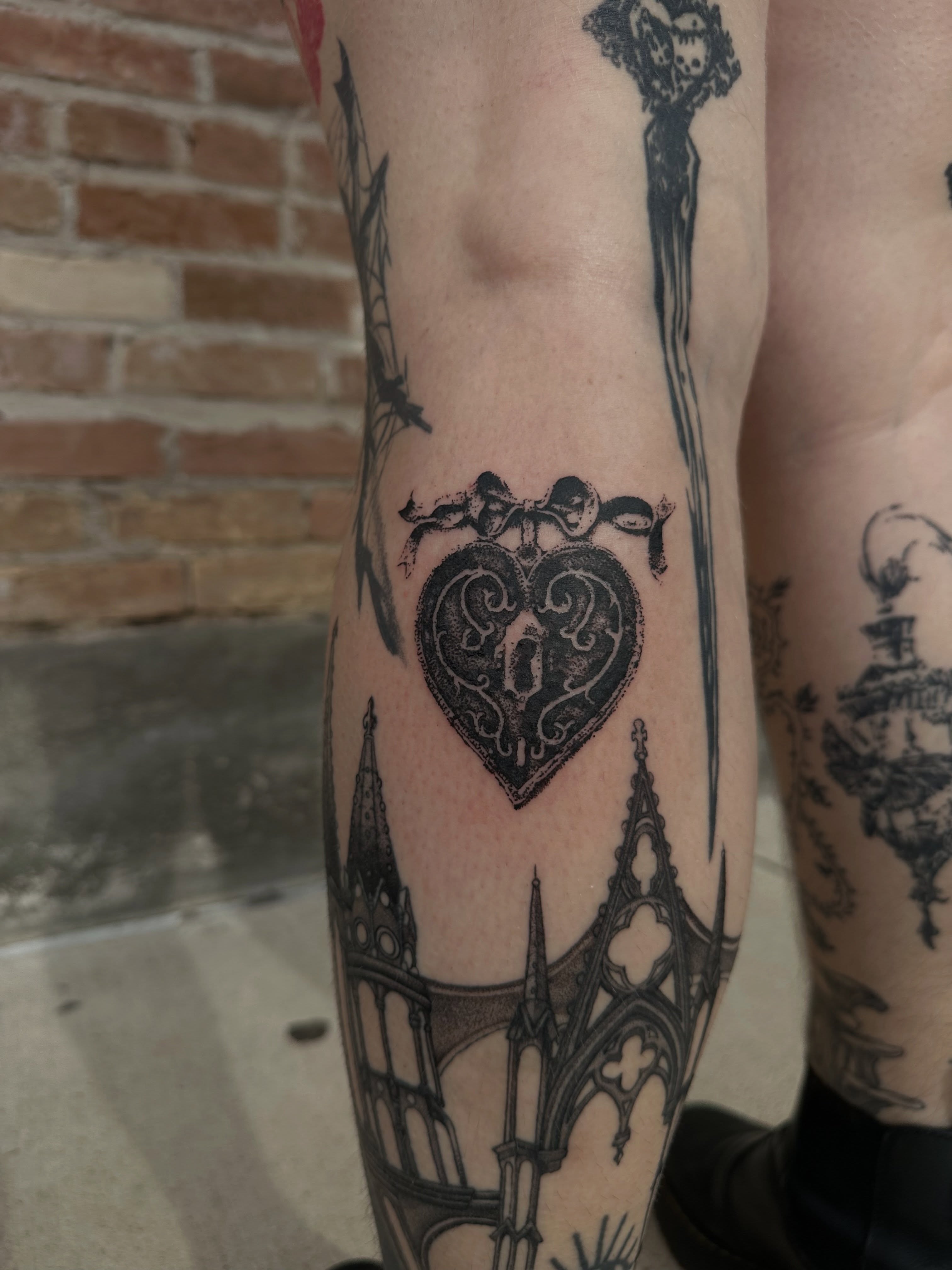 Heart ornamental tattoo on the forearm by 𝓡𝓸𝓼𝓮 𝓗𝓪𝔂𝓮𝓼