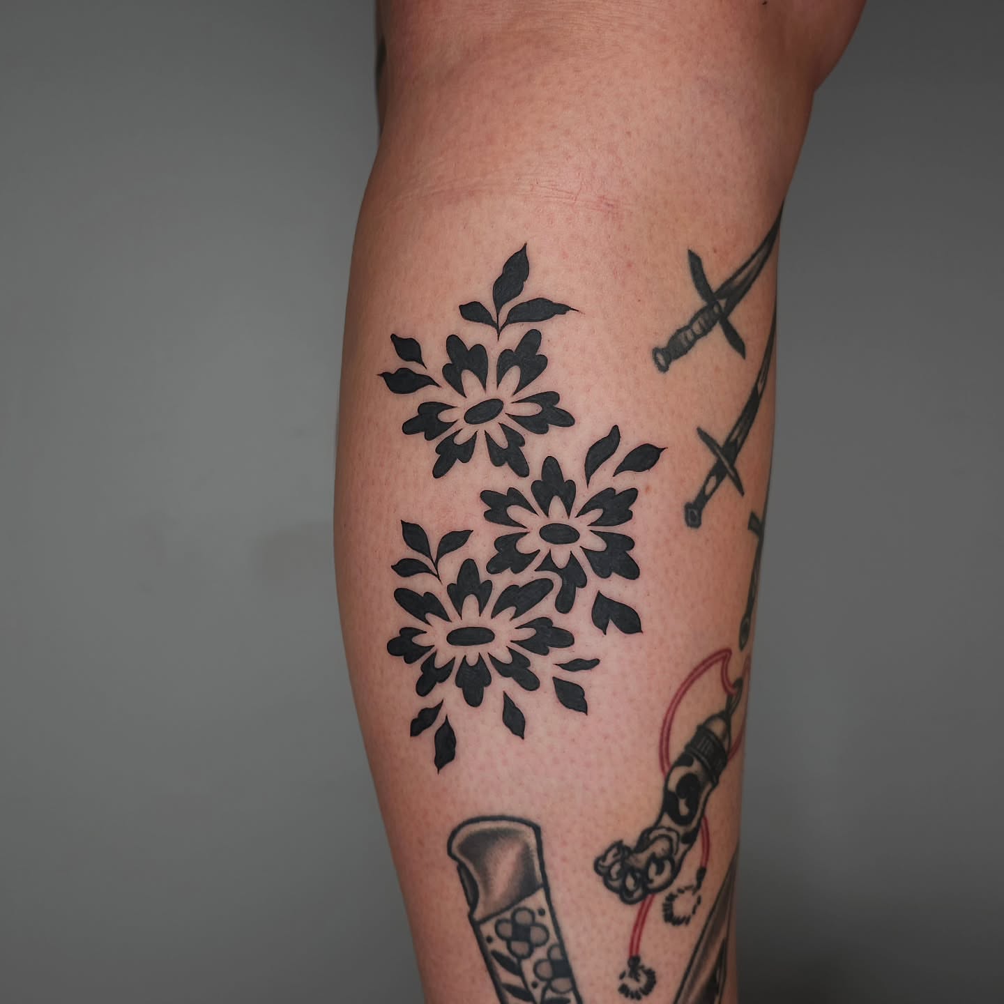 Tattoo by @hey.julieanne — black_and_grey
