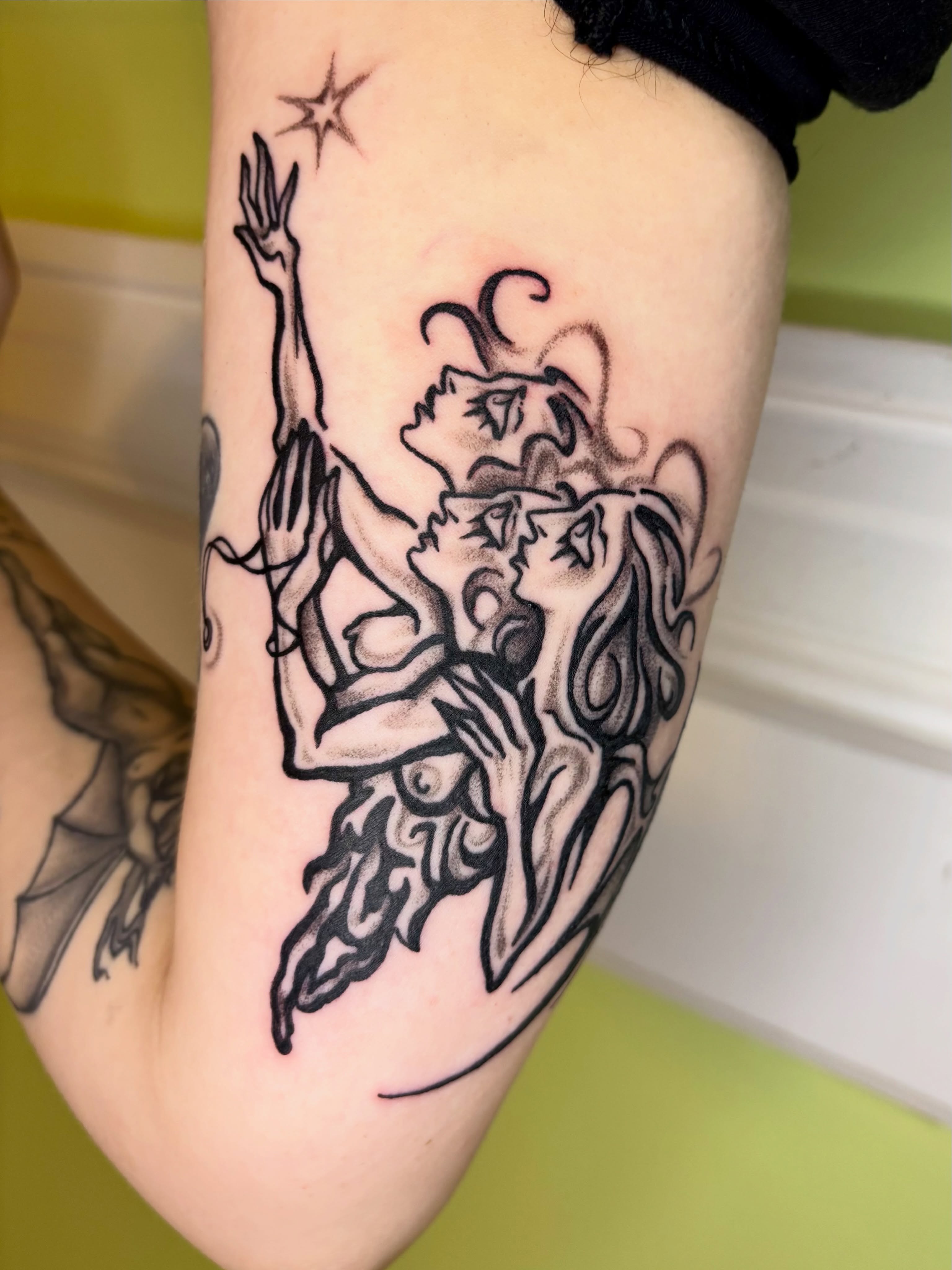 Tattoo by @grattooland — black_and_grey