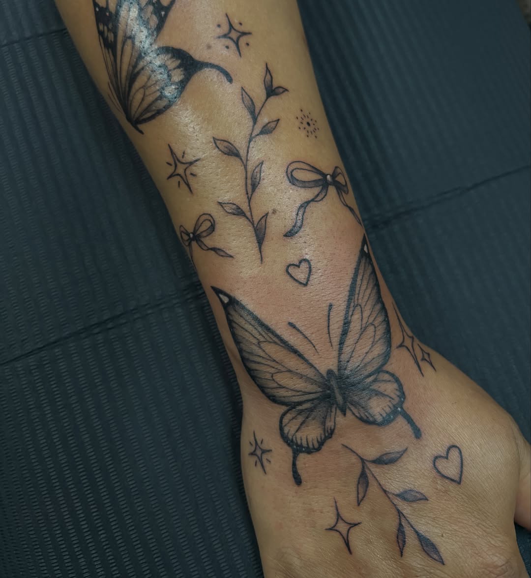 Tattoo by @b2_spiritink β black_and_grey