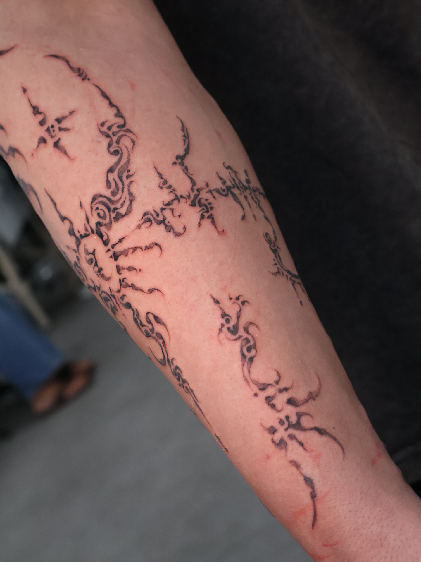 Tribal design tribal tattoo on the forearm by Grace Zarmina Hessam