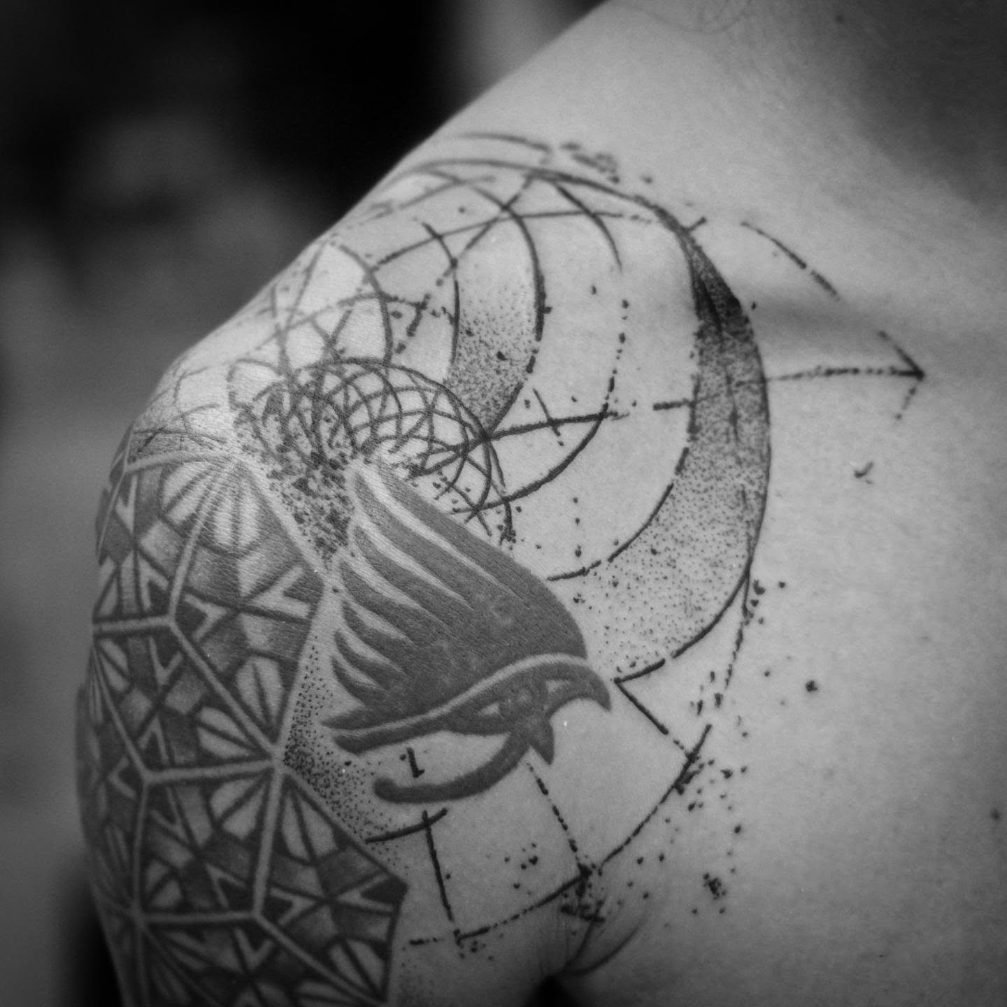 Tattoo by @aaronistattoo — dotwork, geometric