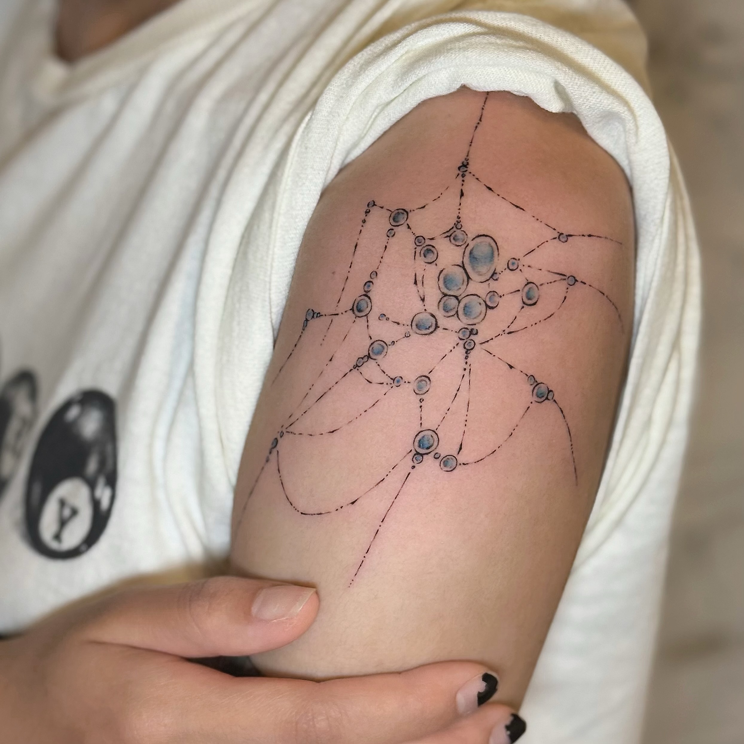 Tattoo by @ta2_echo โ geometric