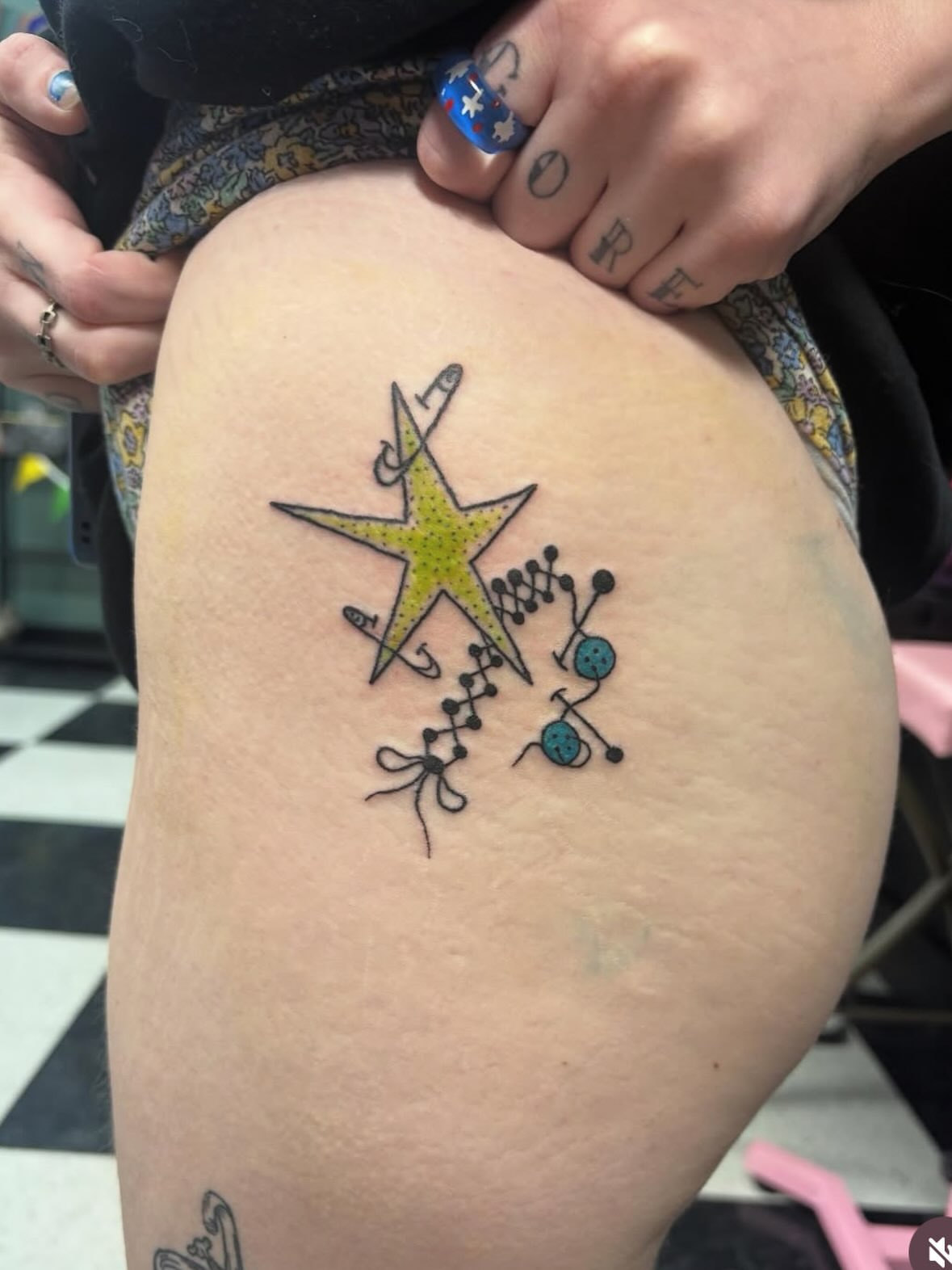 Starfish and seaweed geometric tattoo on the thigh by Joe ⋆₊⋆☢︎⁺₊⚠︎₊⋆