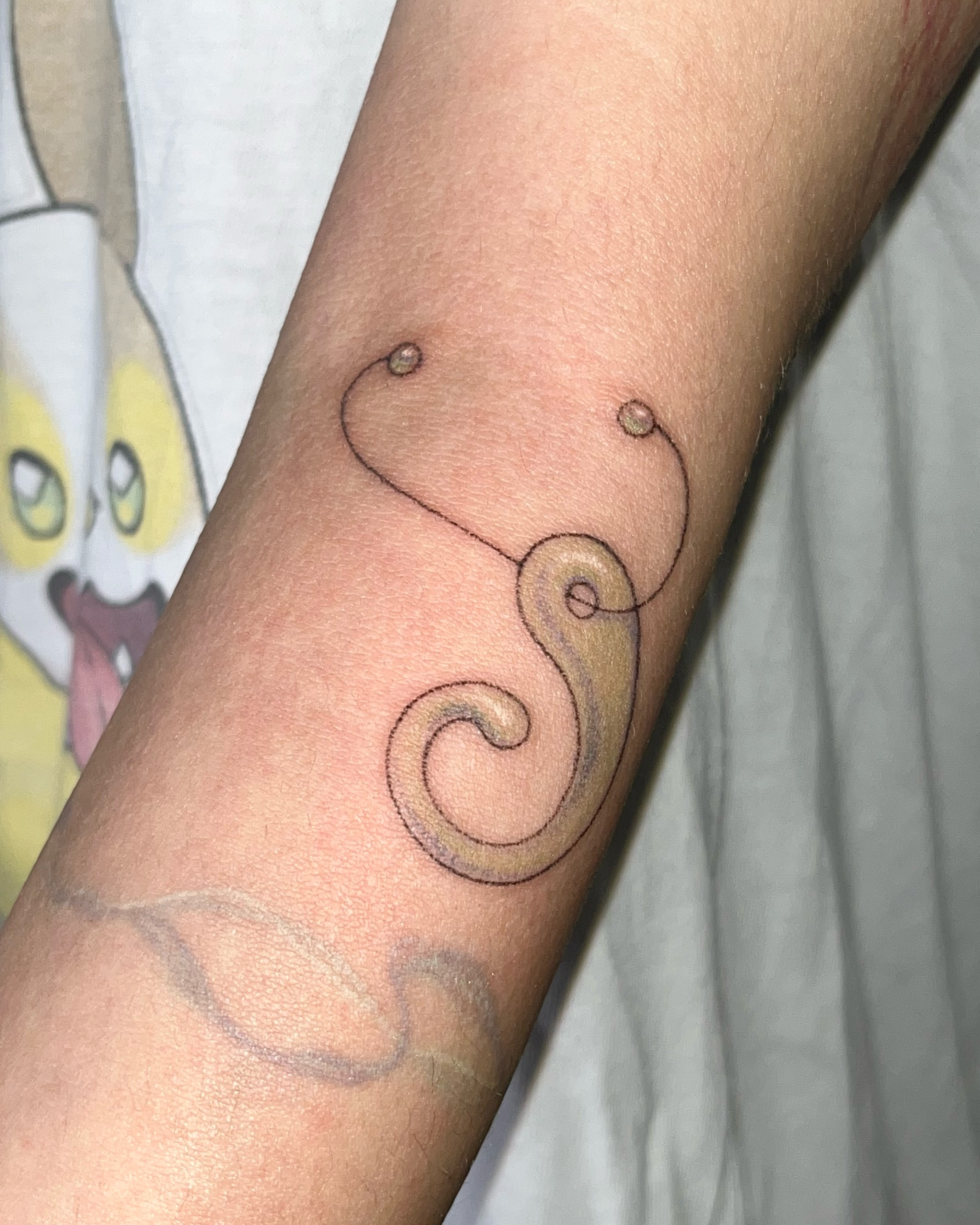 Tattoo by @sobbpp — minimalist