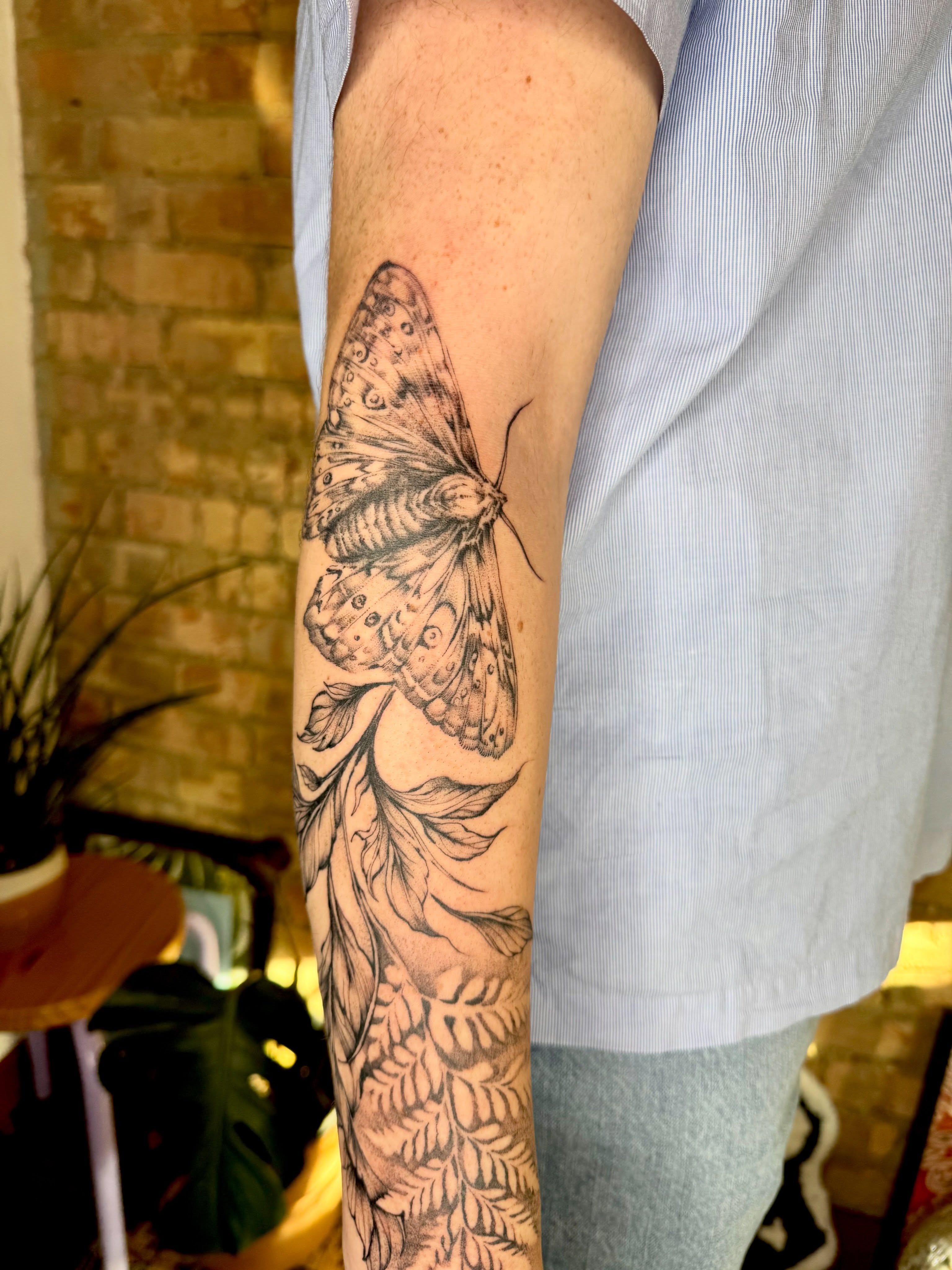 Tattoo by @passthesaltbitch β realism