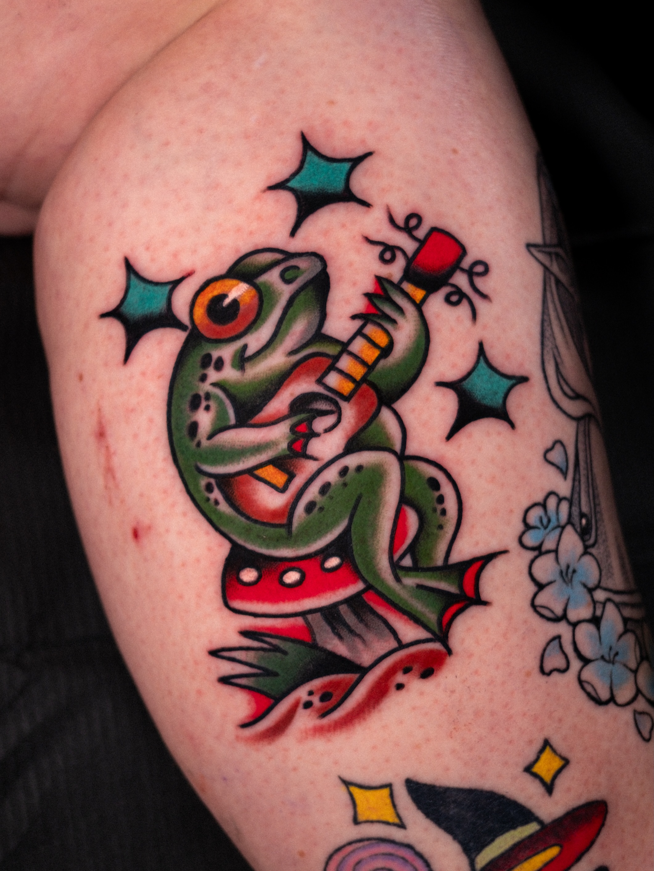Tattoo by @juliancallejas — american_traditional