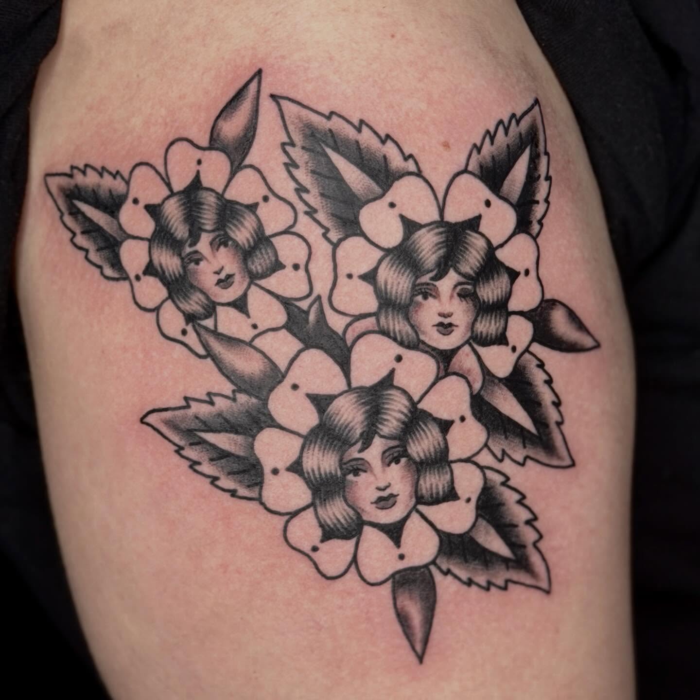 Floral portrait American traditional tattoo on the thigh by Jenna Szerszen-Wynn ๐