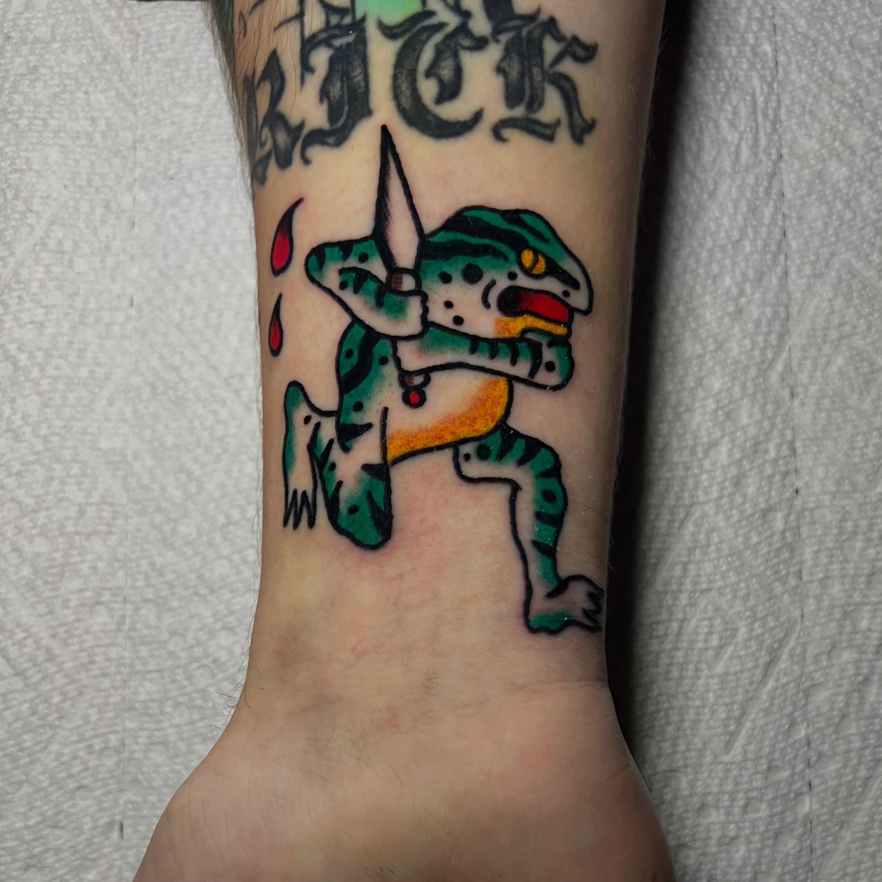 Tattoo by @mattlasses — american_traditional