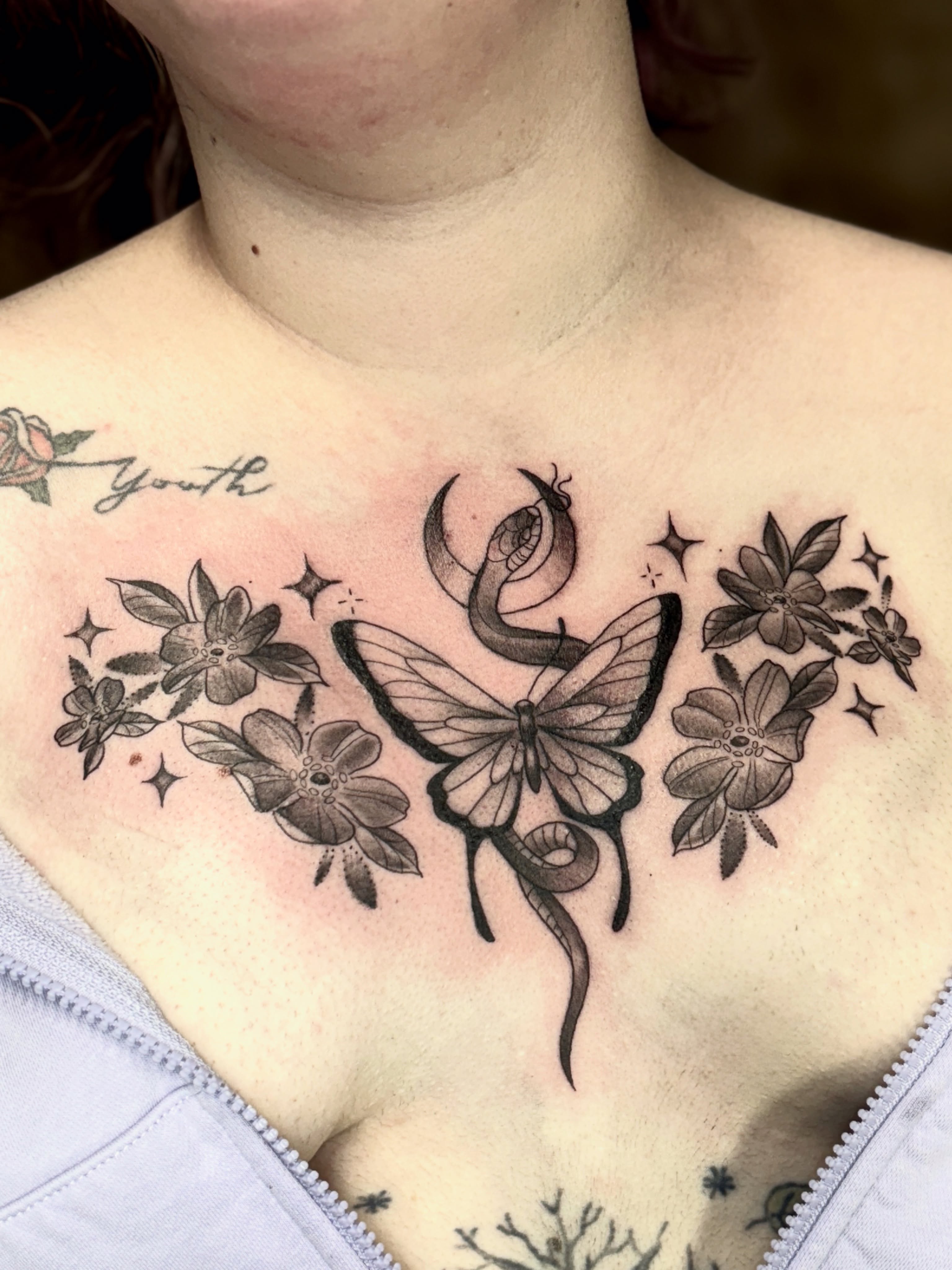 Tattoo by @draventoewstattoo — black_and_grey