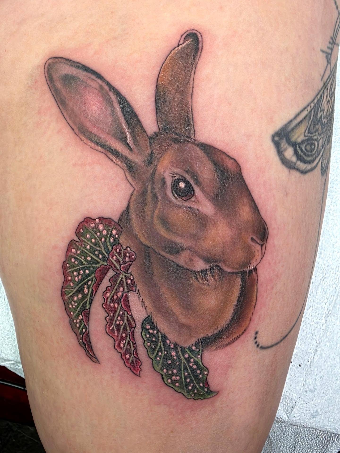 Tattoo by @girlroni — realism