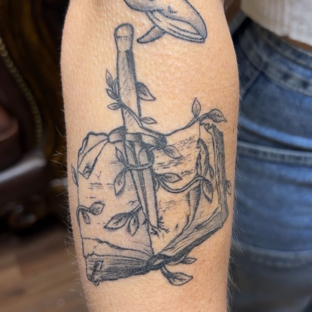 Tattoo by @mollydixontattoos — black_and_grey