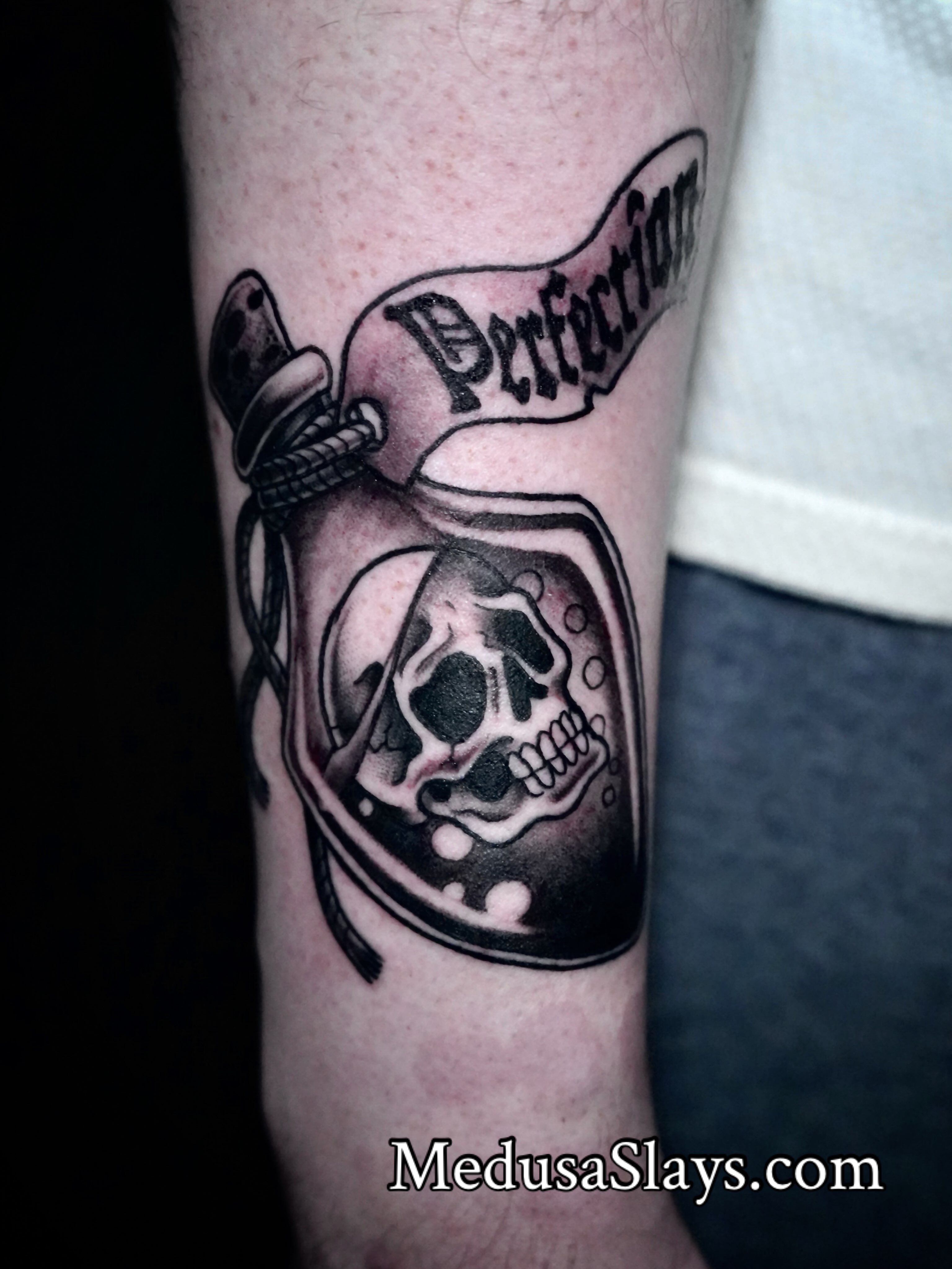 Tattoo by @medusaslaysss — black_and_grey, realism