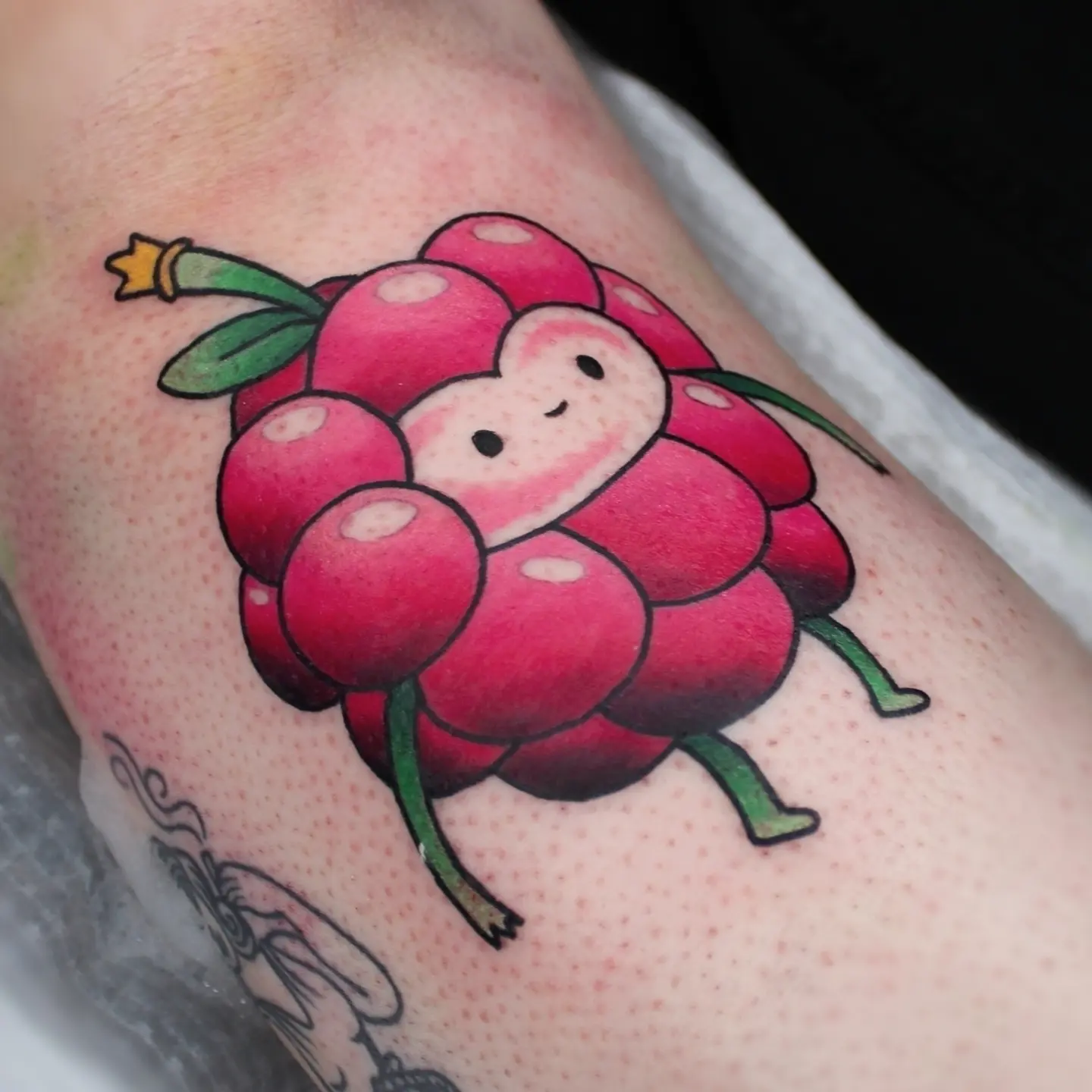 Tattoo by @therealinnerlip — dotwork, illustrative