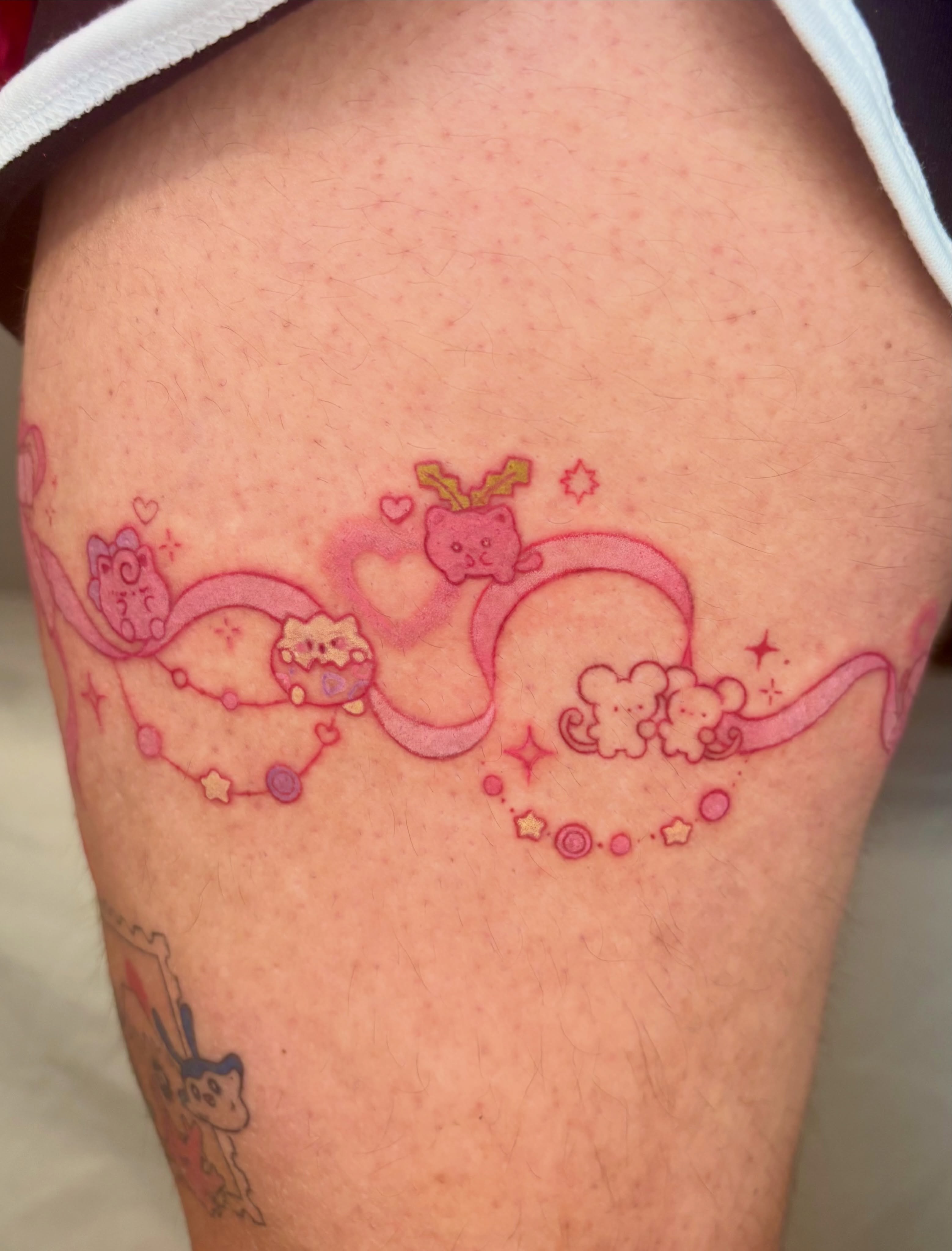 Kitty characters illustrative tattoo on the thigh by ๐ฎ๐ถ๐ ๐ โงโห โโ.