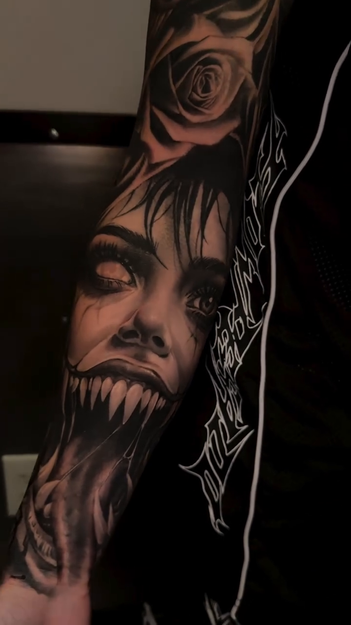 Horror sleeve with face and skull dark realism tattoo by ⚜️Felipe Parada⚜️
