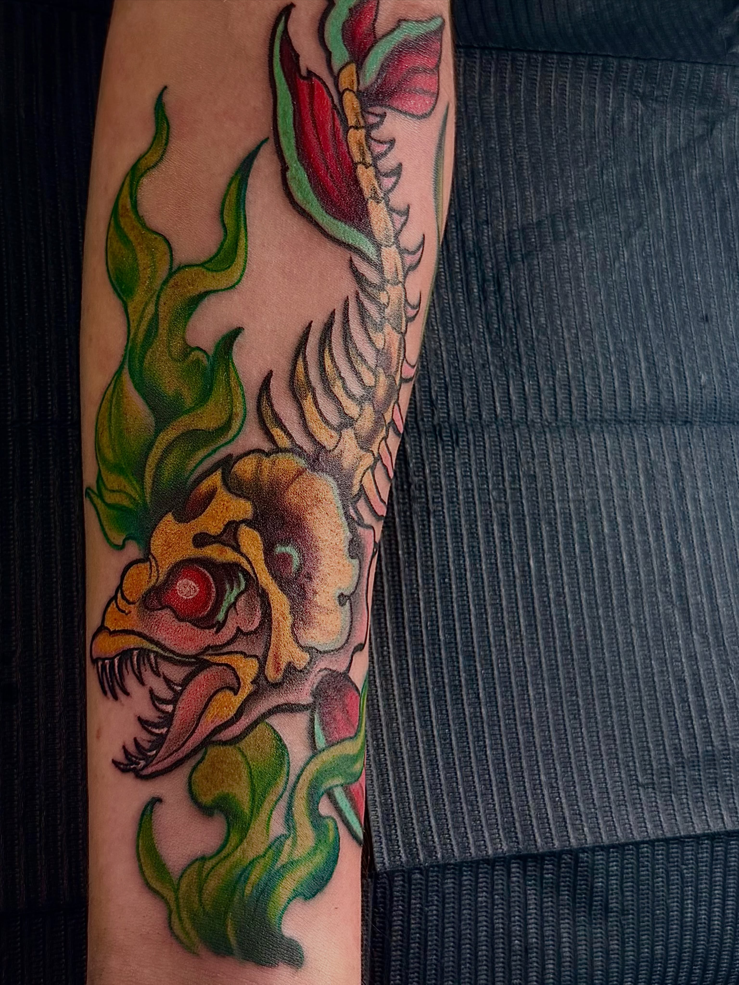 Tattoo by @bluehorseshoetattoo — american_traditional