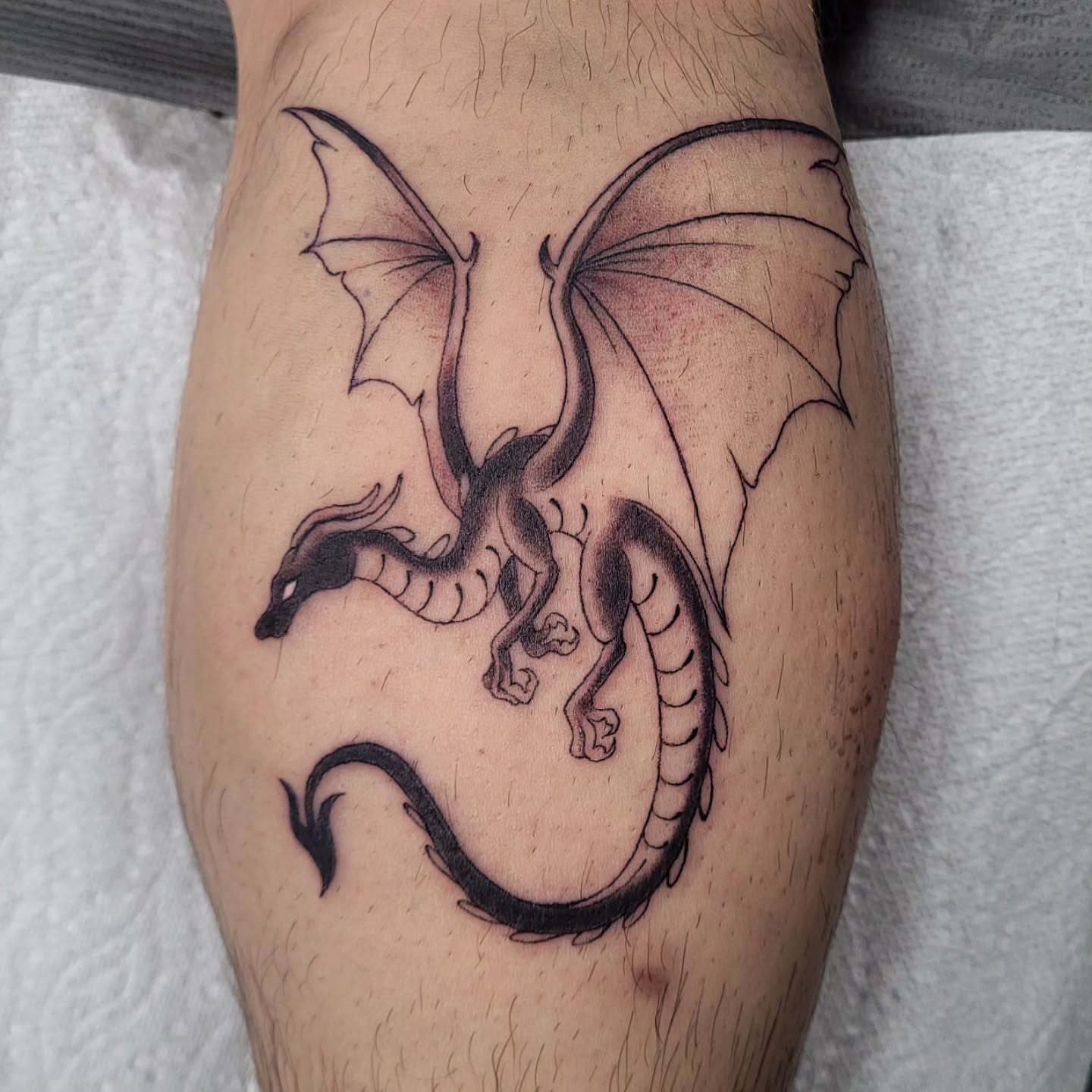 Tattoo by @lariendragon — black_and_grey