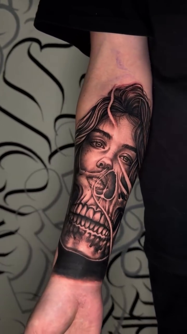 Tattoo by @jcharlescabral — realism, black_and_grey