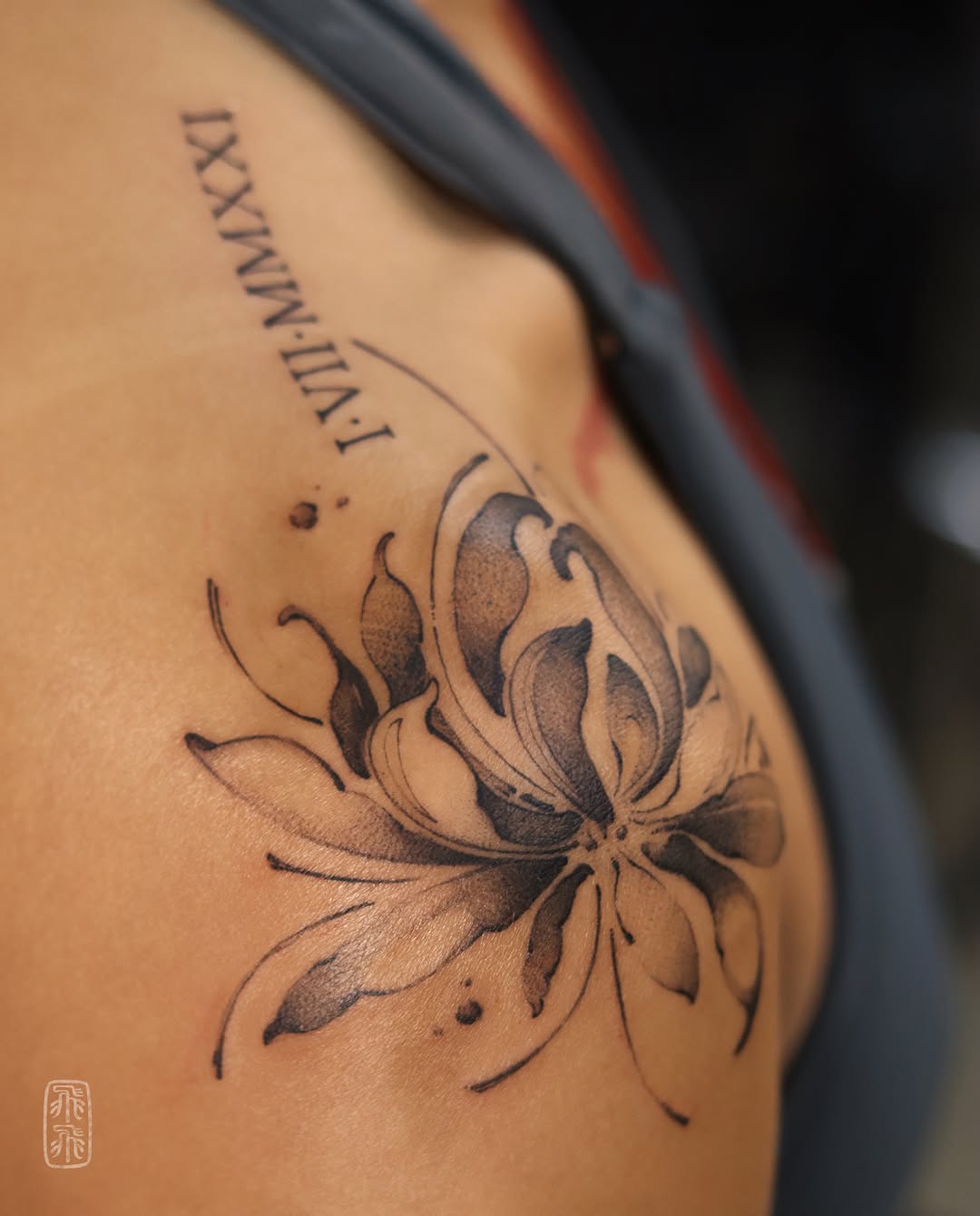 Tattoo by @phoebe_doartink — black_and_grey