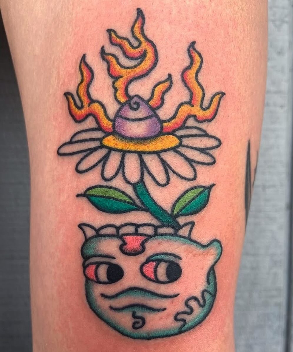 Tattoo by @vinnietatts — american_traditional