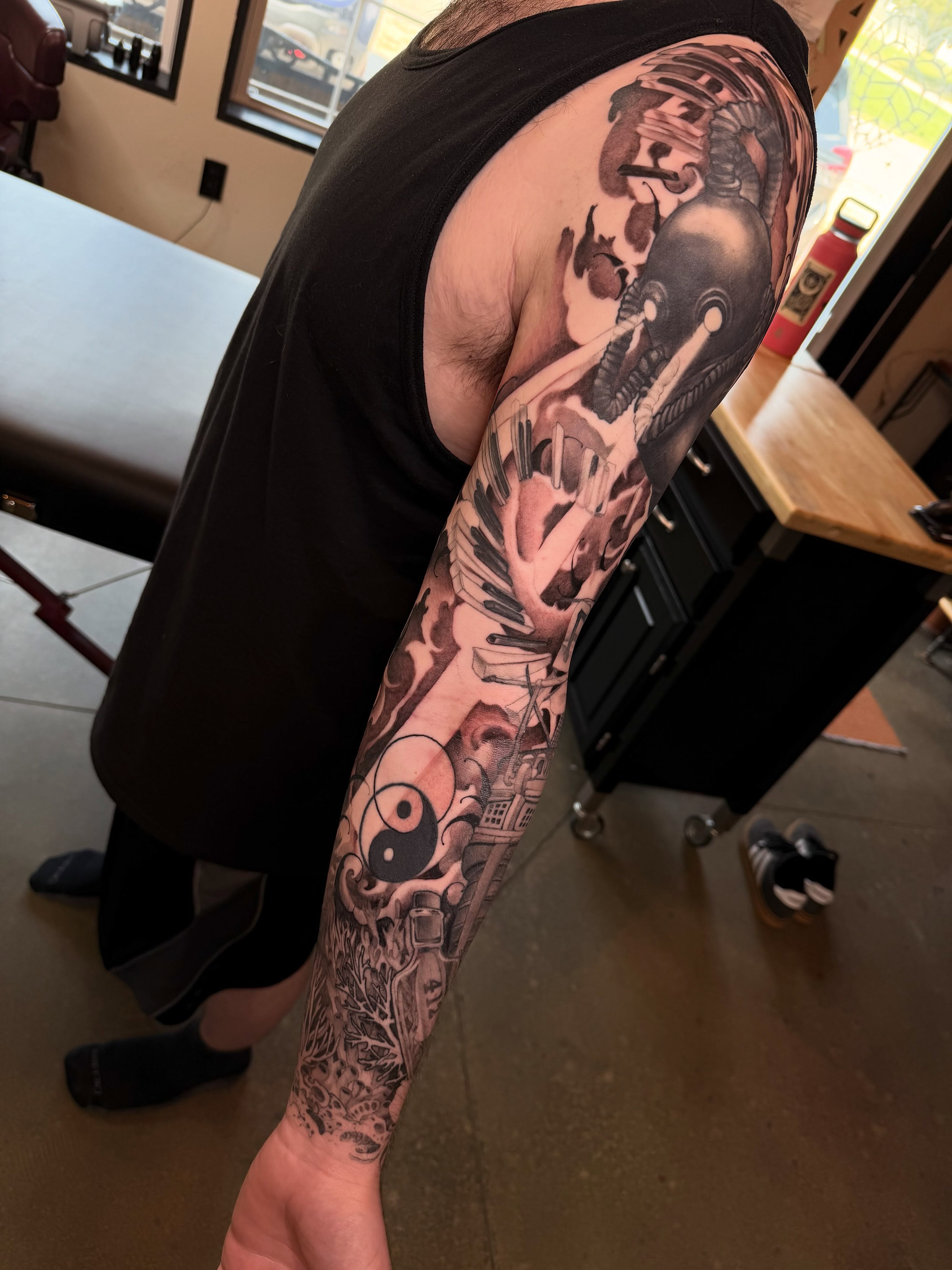 Cyborg realism tattoo on the forearm by Amanda Leitch