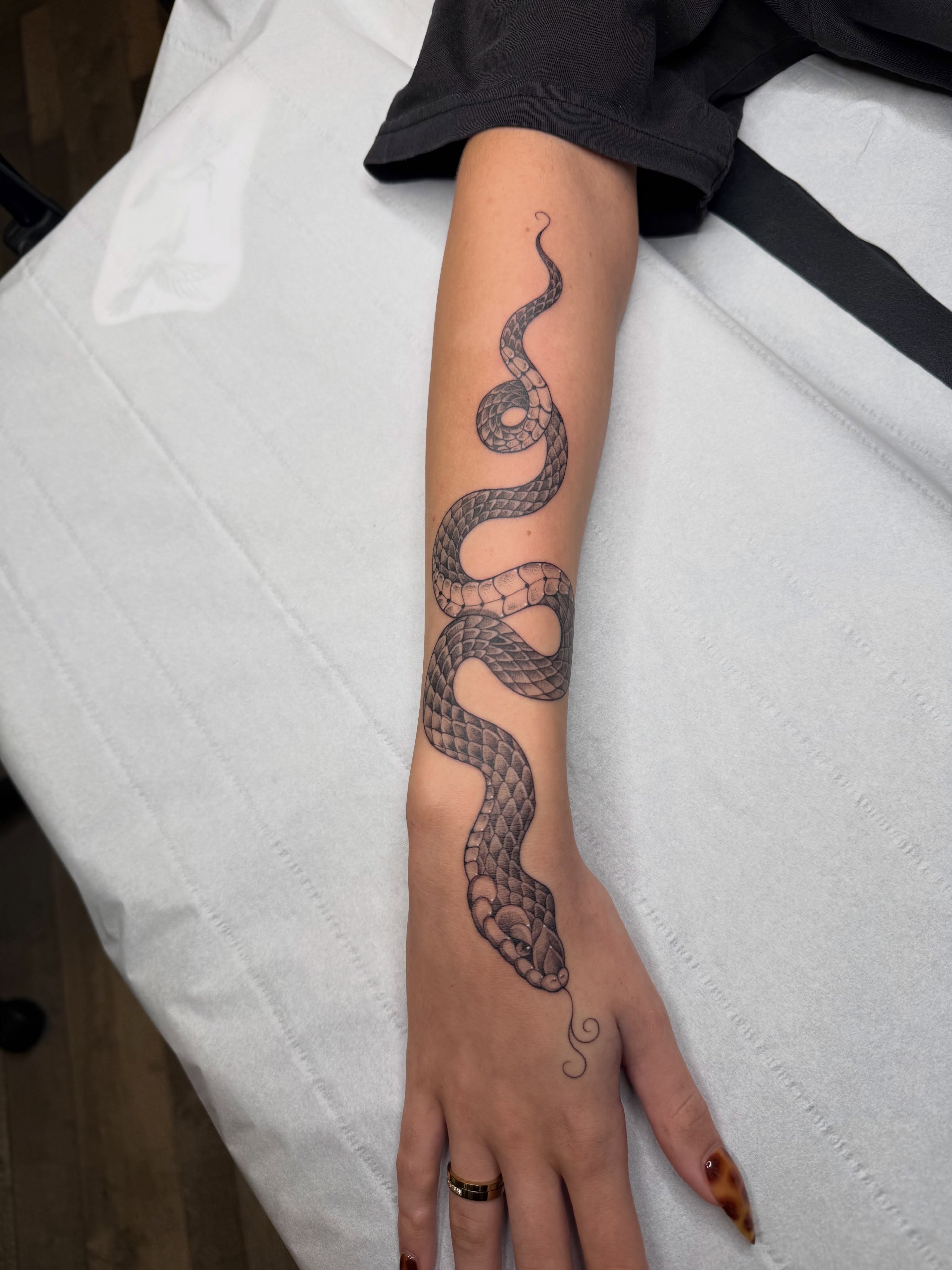 Tattoo by @emmaloutattooxx — black_and_grey