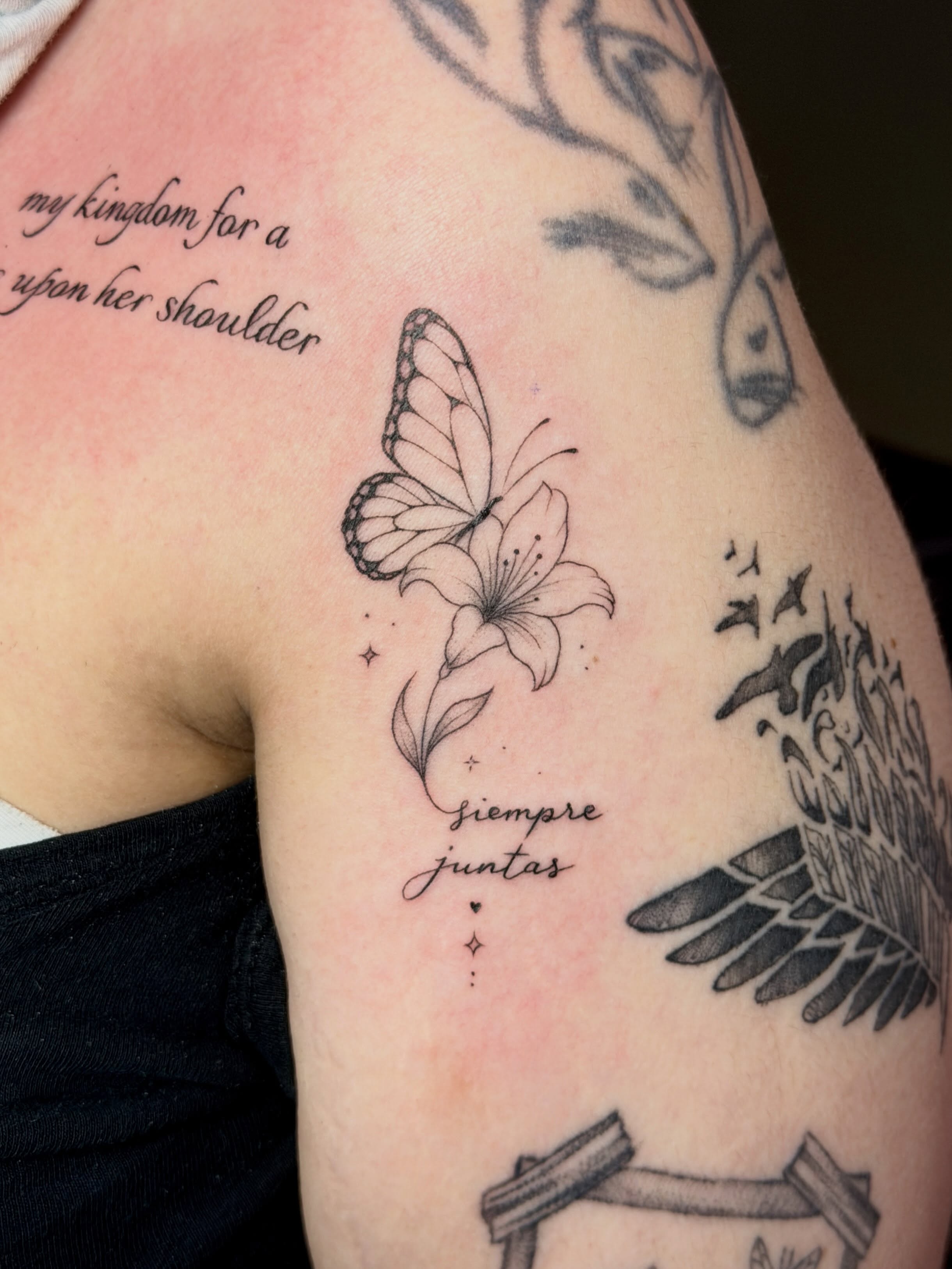 Tattoo by @baka_notgonnahurtyou — fine_line, black_and_grey