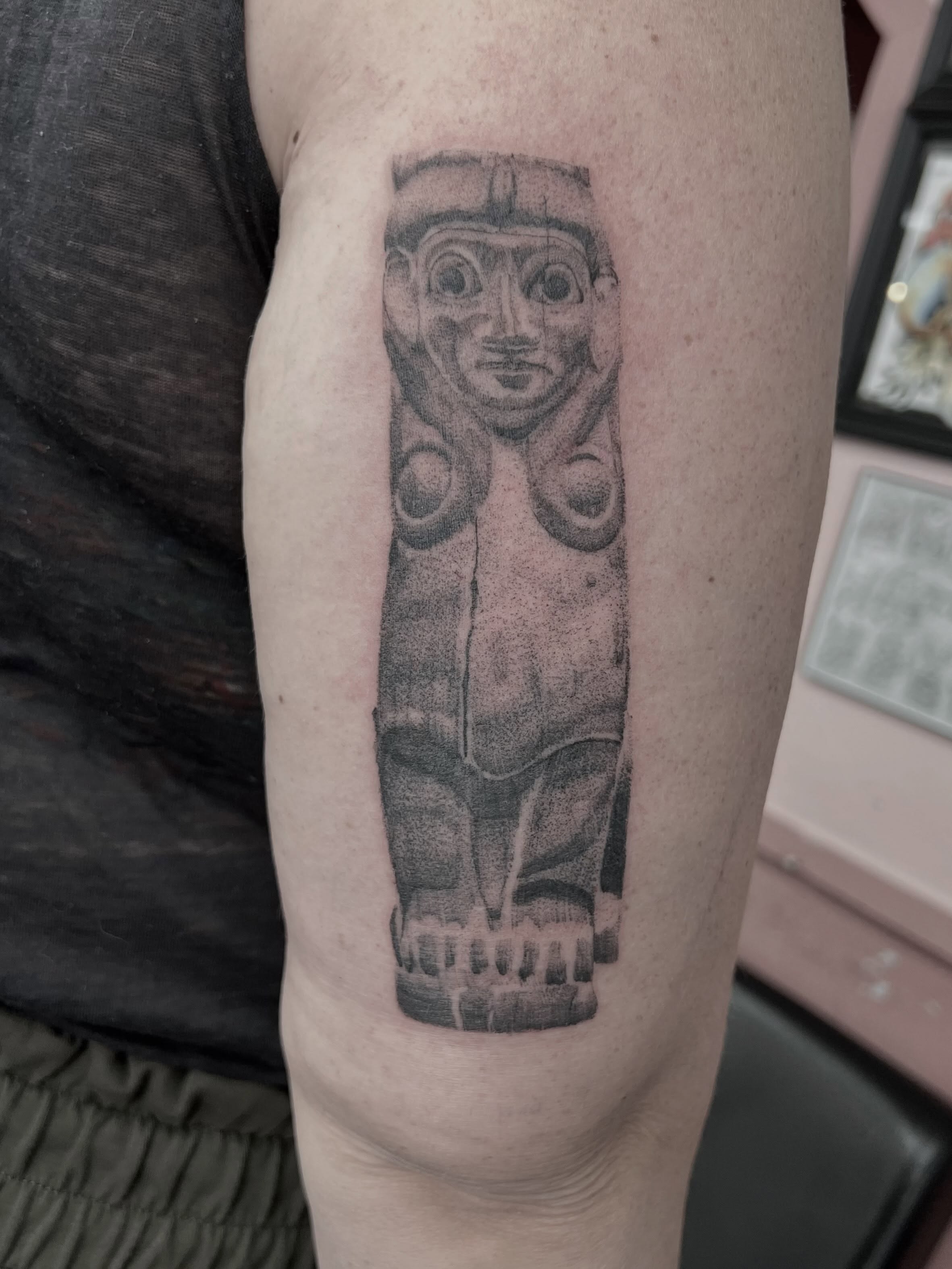 Tattoo by @mattbagodonuts — dotwork